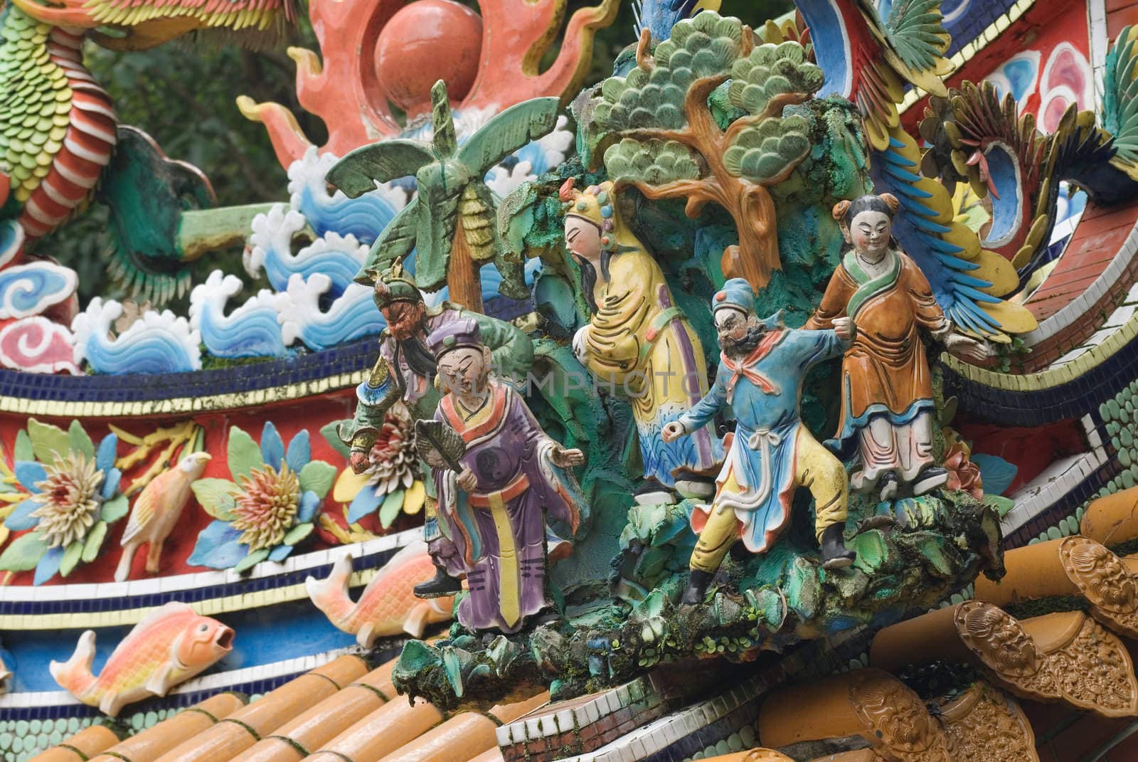 This is Taiwan temple decoration, with beautiful color in blue, green and yellow.Have Five cute idols.