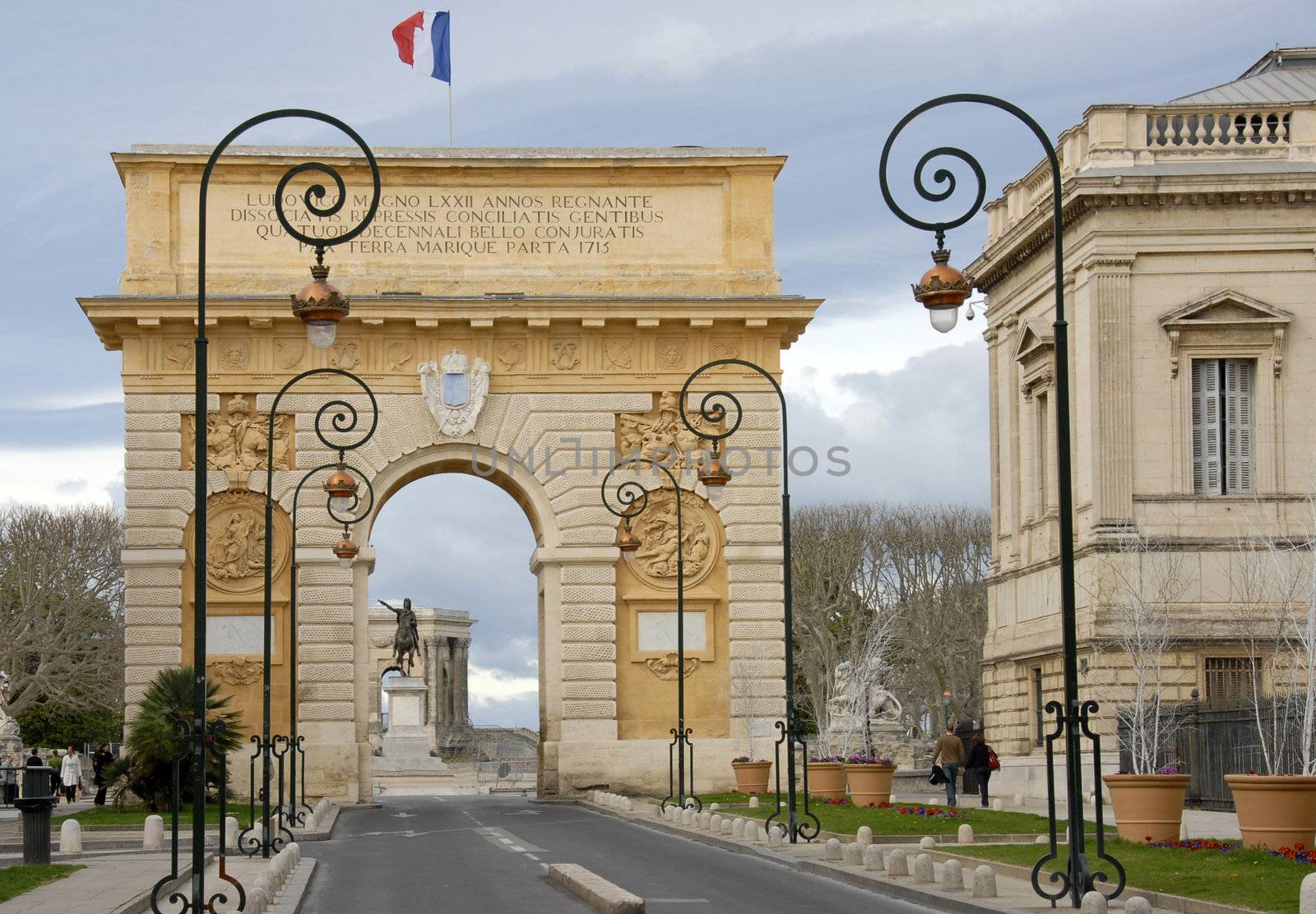 Arc de Triomphe, Montpellier by cynoclub