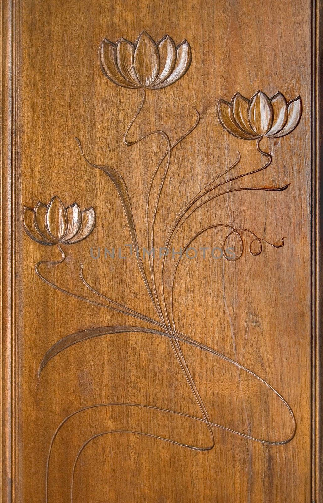 art deco carving decoration at wooden case 