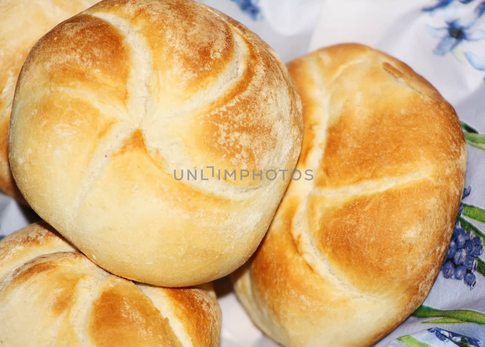 Fresh baked rolls by piotrek73