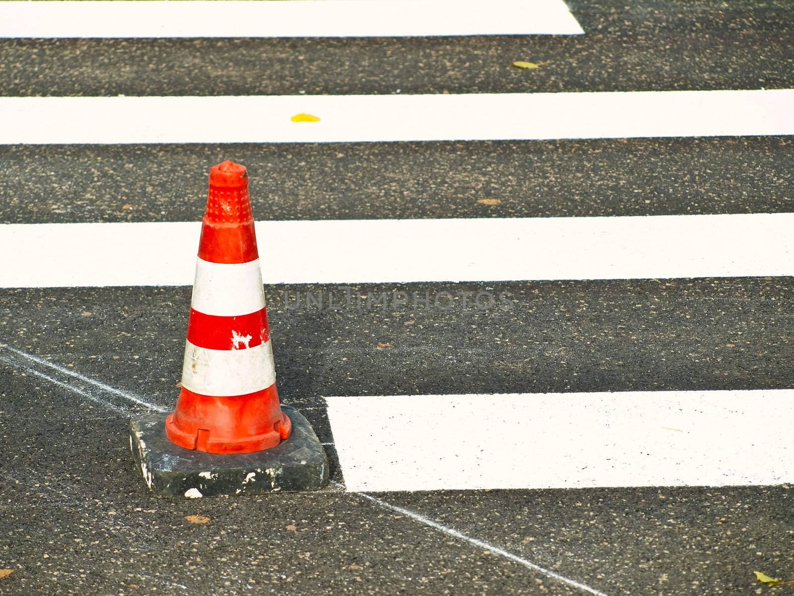 black and white crossway repair