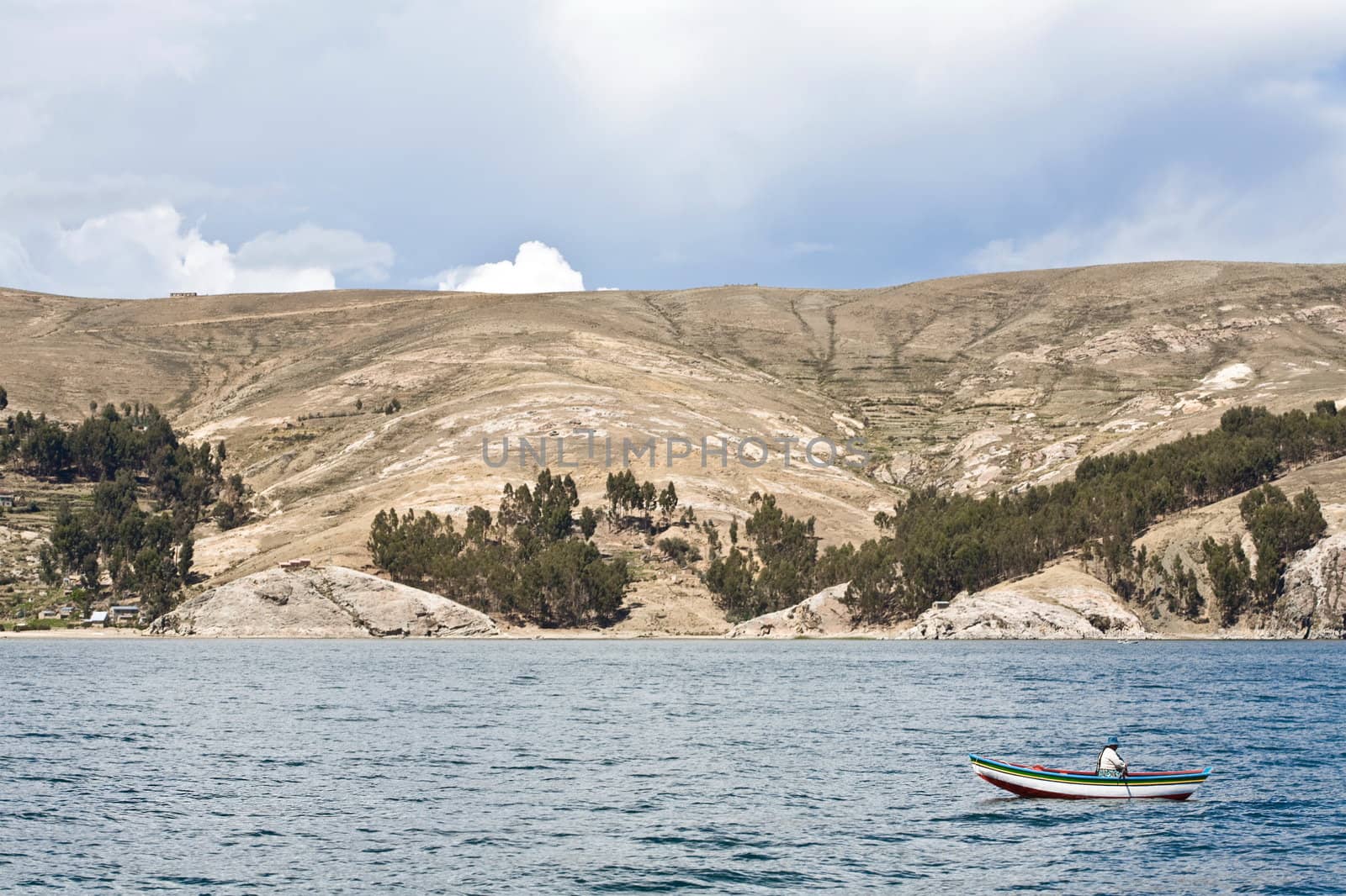 Situated on the Bolivian side of the lake with regular boat links to the Bolivian town of Copacabana, Isla del Sol ("Island of the sun") is one of the lake's largest islands.