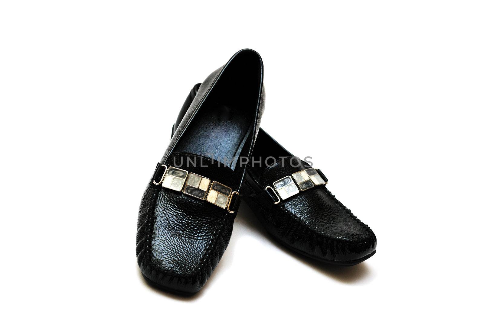 black leather women shoes by Reana