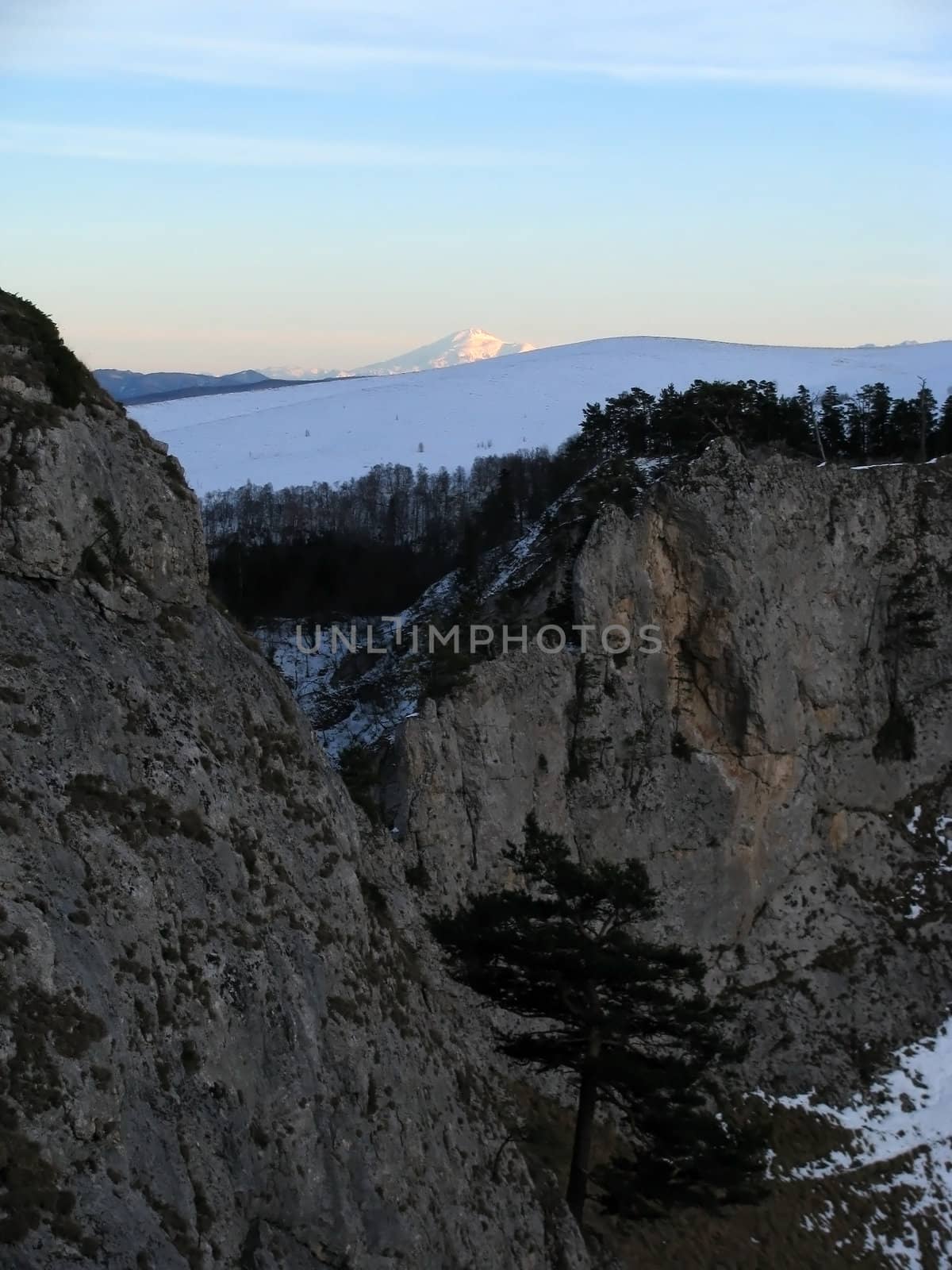 The main Caucasian ridge; rocks