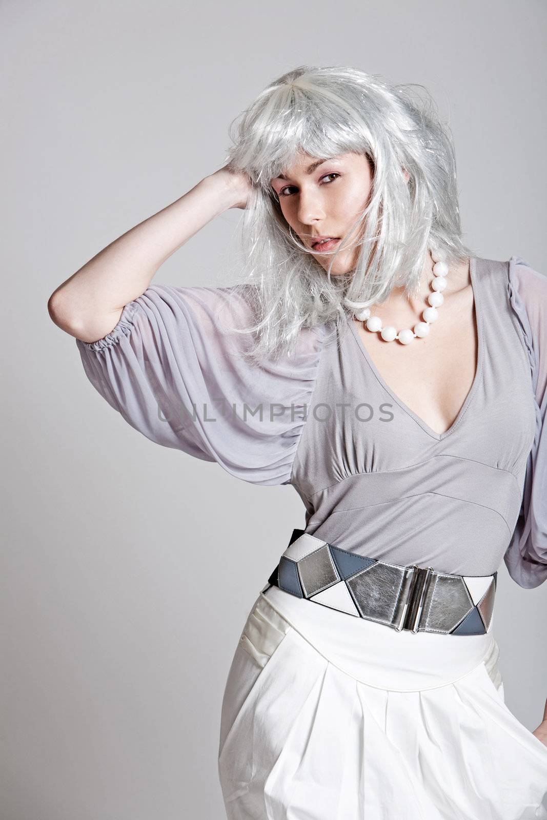 Silver fashion beauty by Fotosmurf