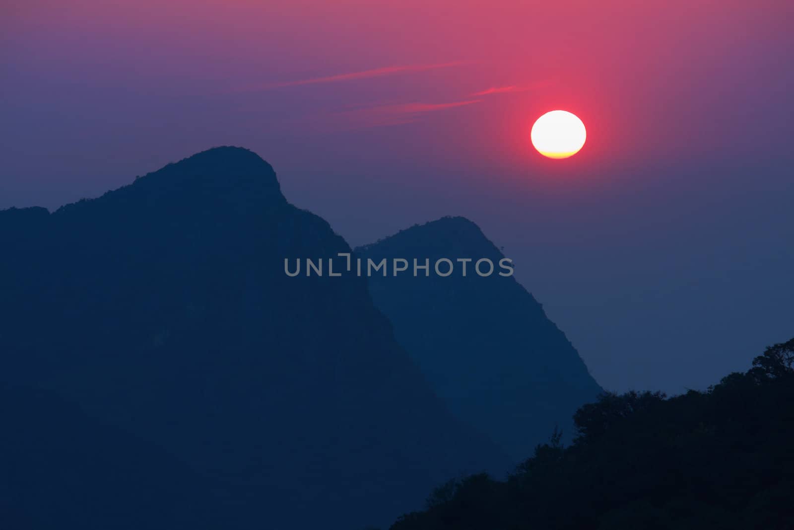 Sun and mountain view with twilight