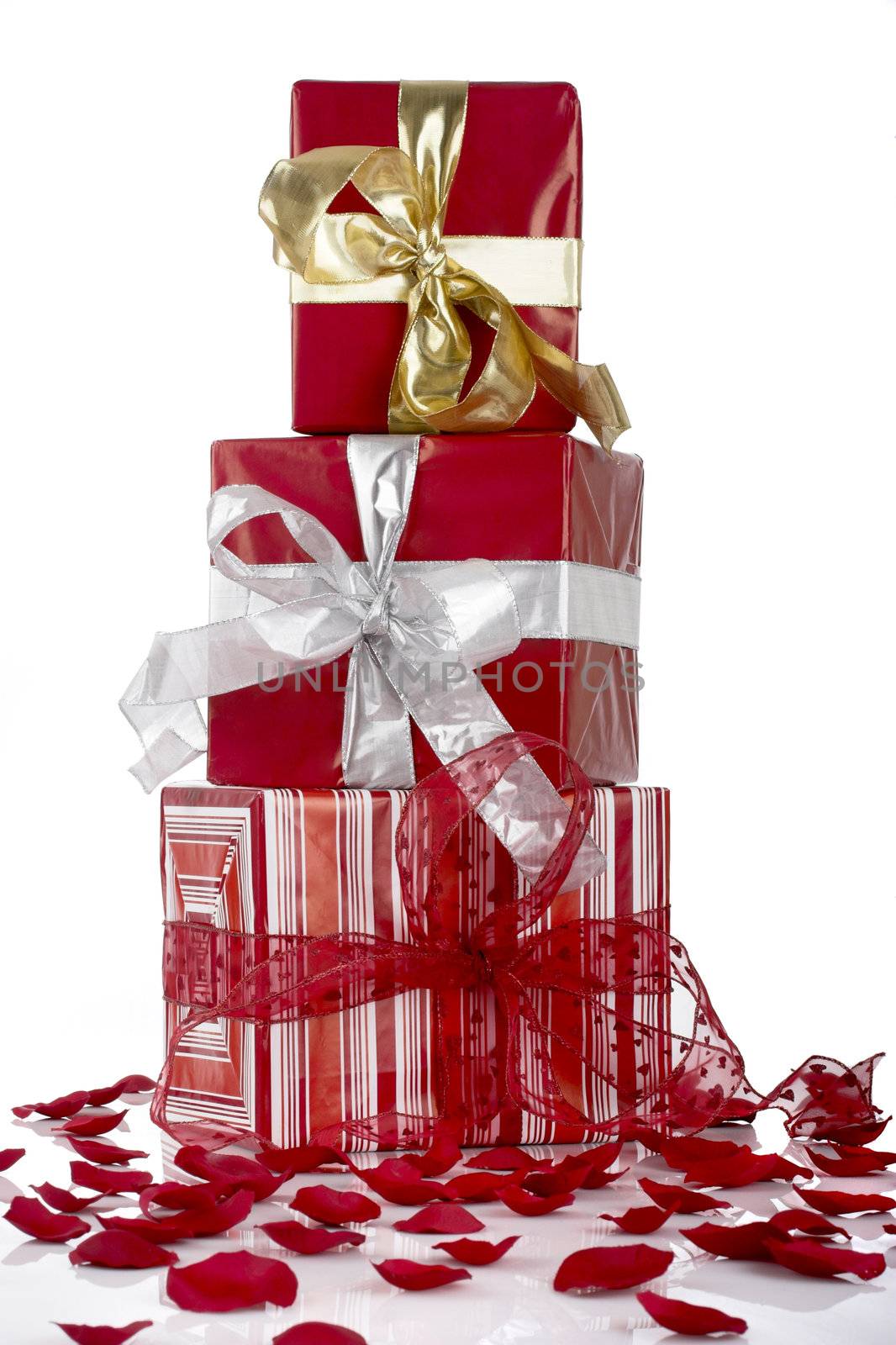 Christmas season! Beautiful Gift boxes with rose petals