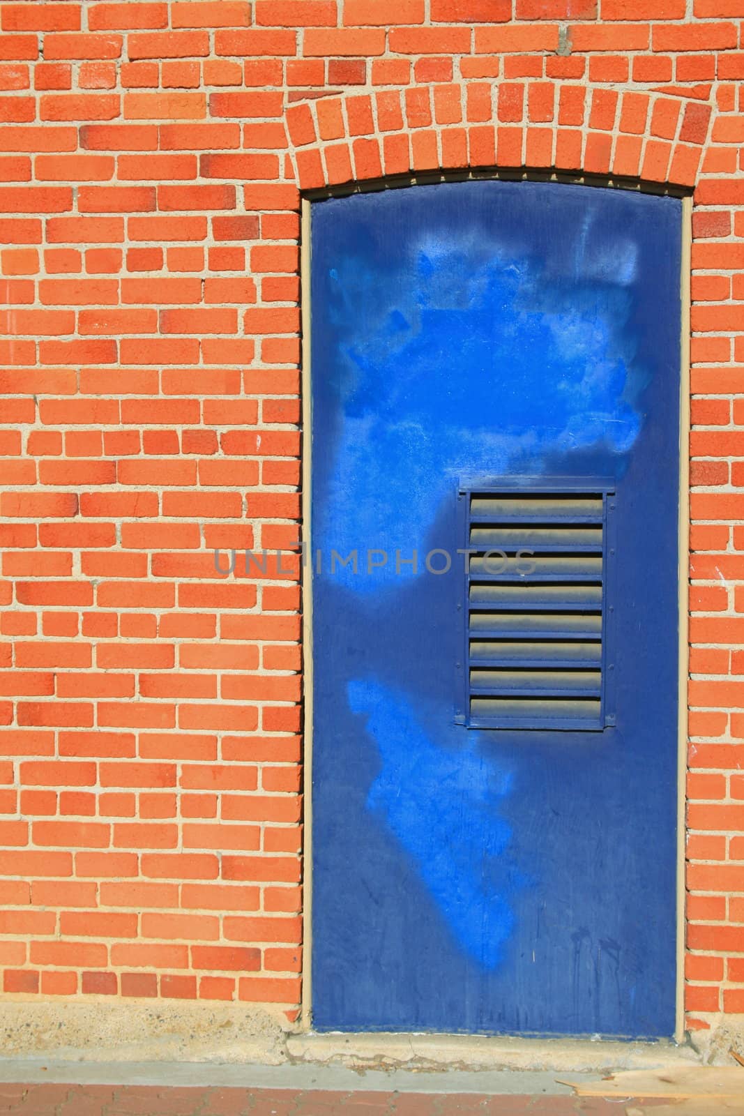 Close up of an entrance of a building.
