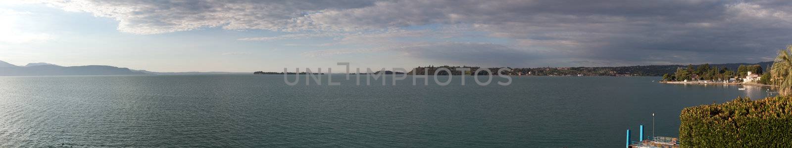 Panorama over Lake Garda by steheap