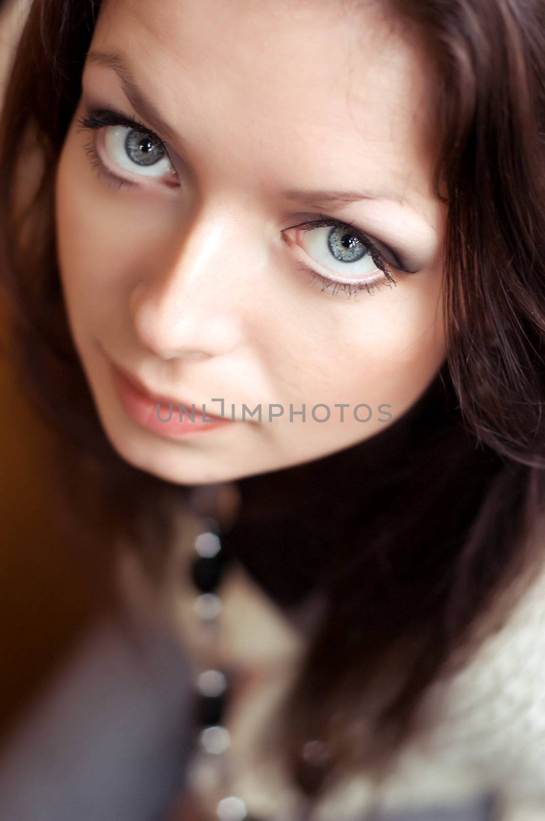 beautiful woman detail close-up, eyes focused