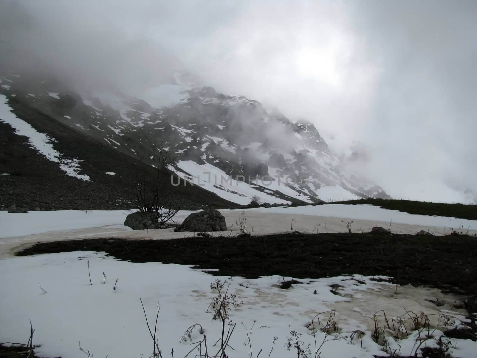 Mountains, mist, morning, cloud, stone by Viktoha