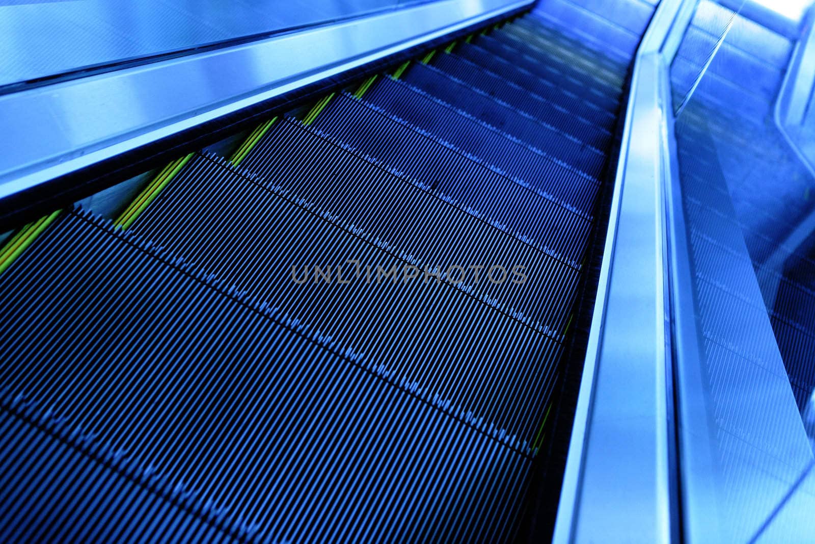 escalator
