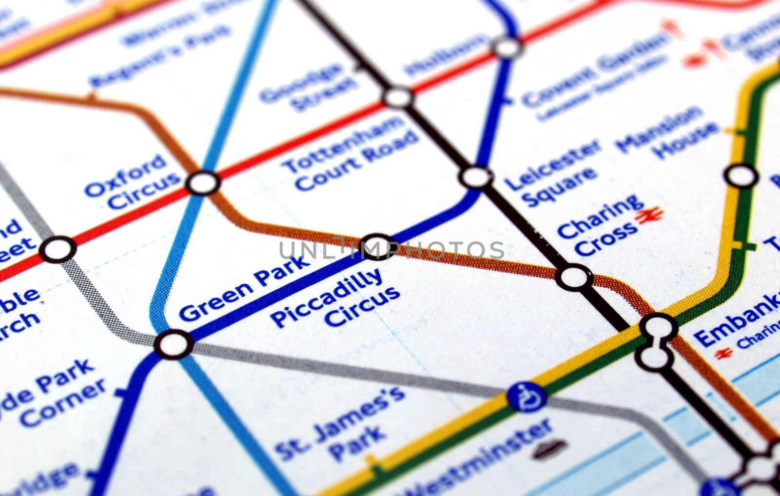 Tube map of London underground by claudiodivizia