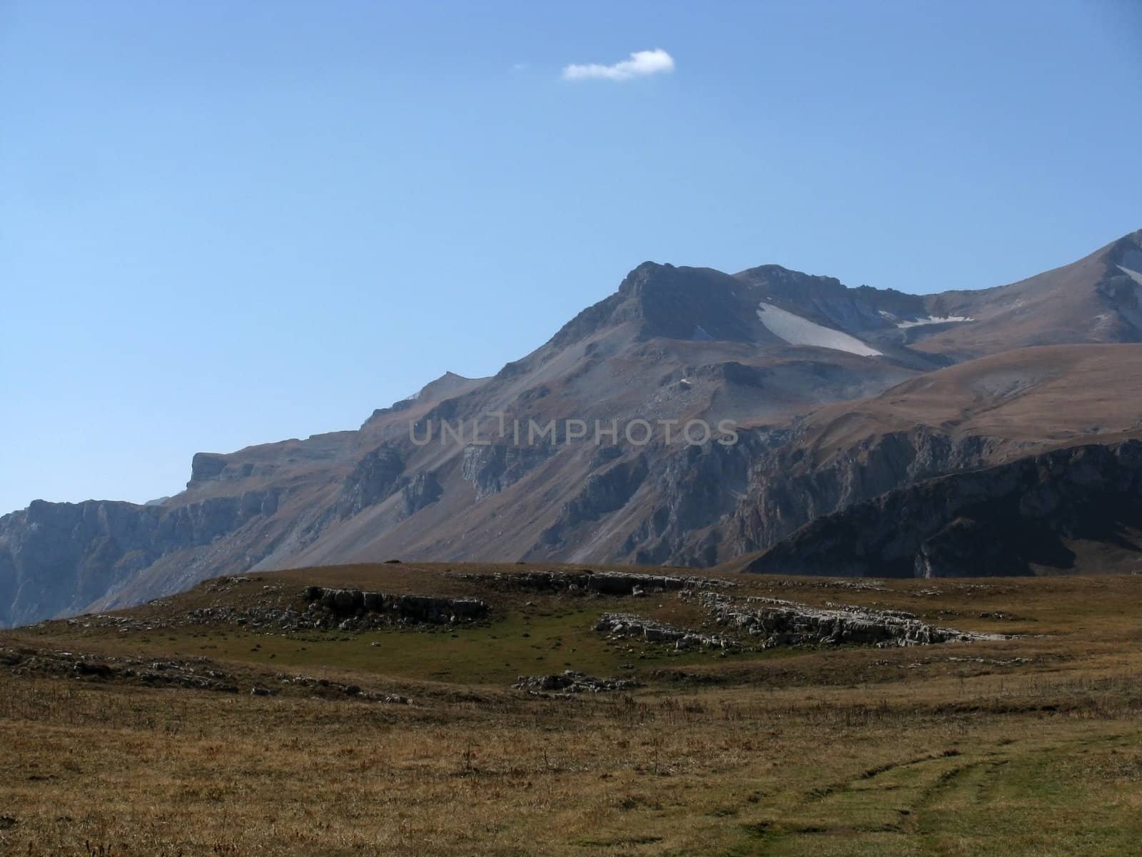 The main Caucasian ridge by Viktoha