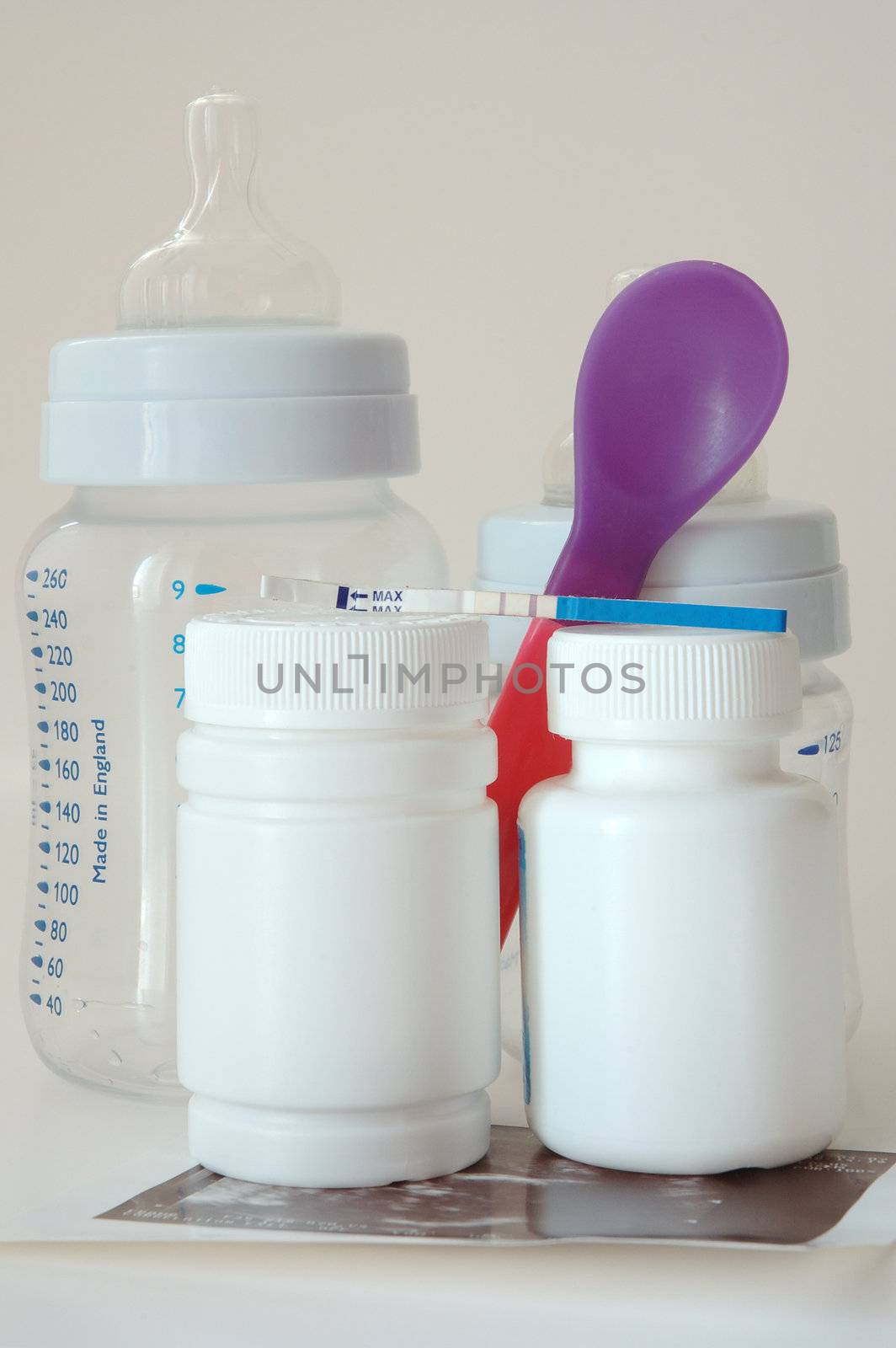 Confirmative pregnancy test and accompany things.