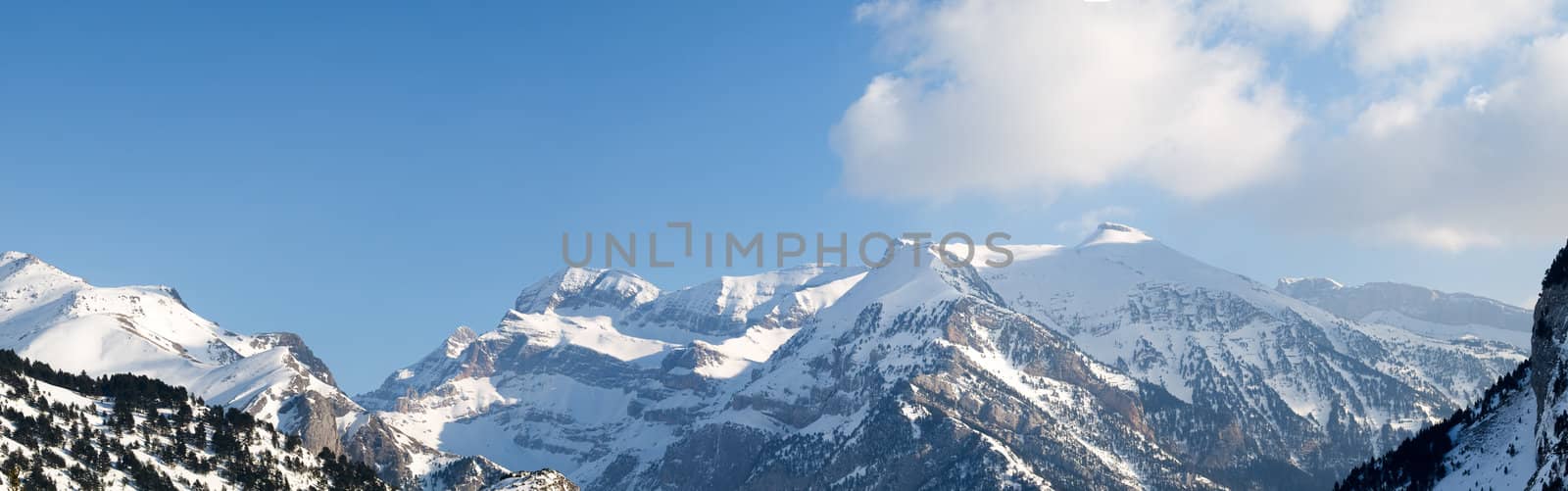 Pyrenees mountain range panorama by ldambies