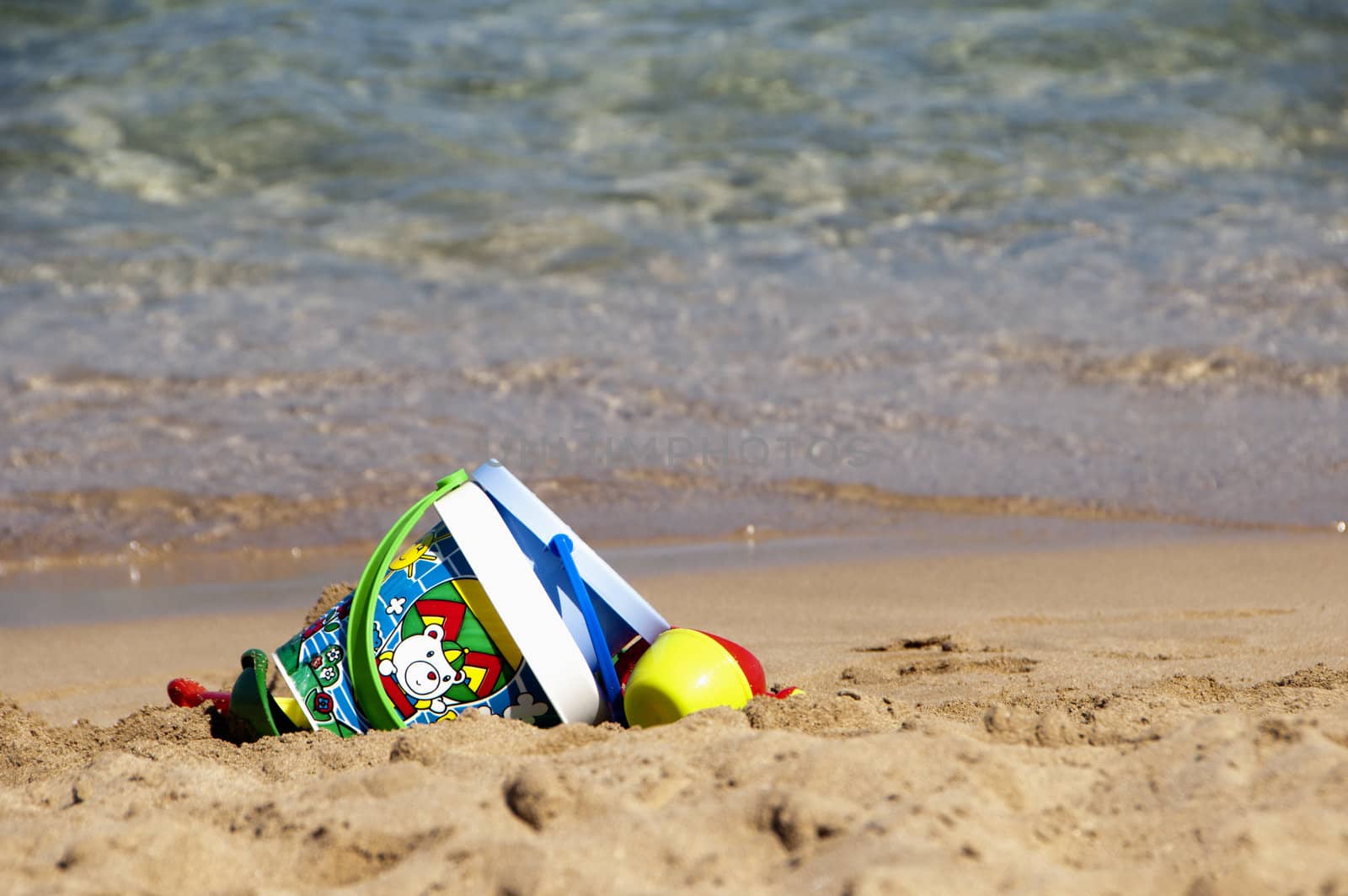 Beach Toys by urmoments