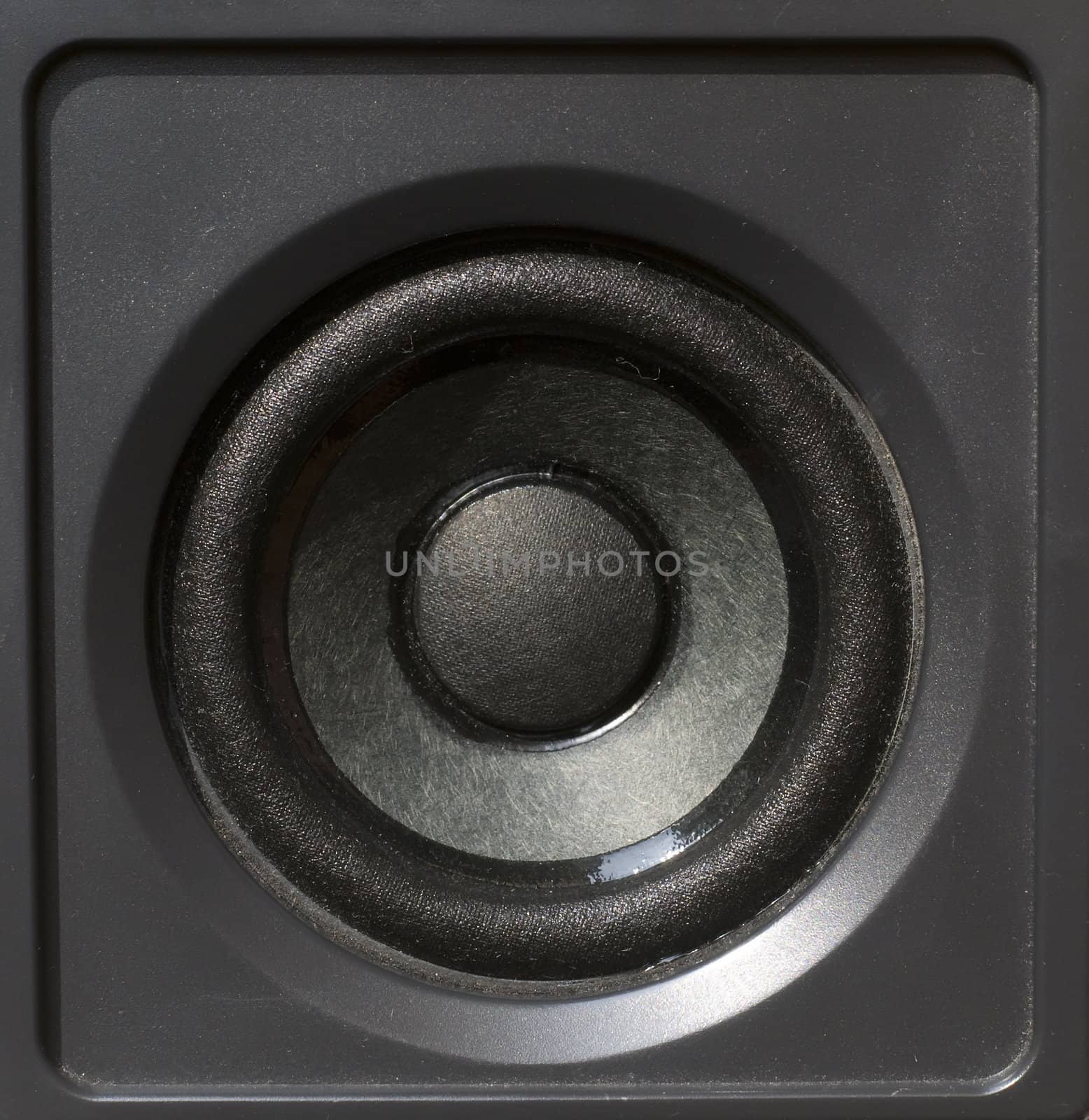 Black speaker for audio reproduction