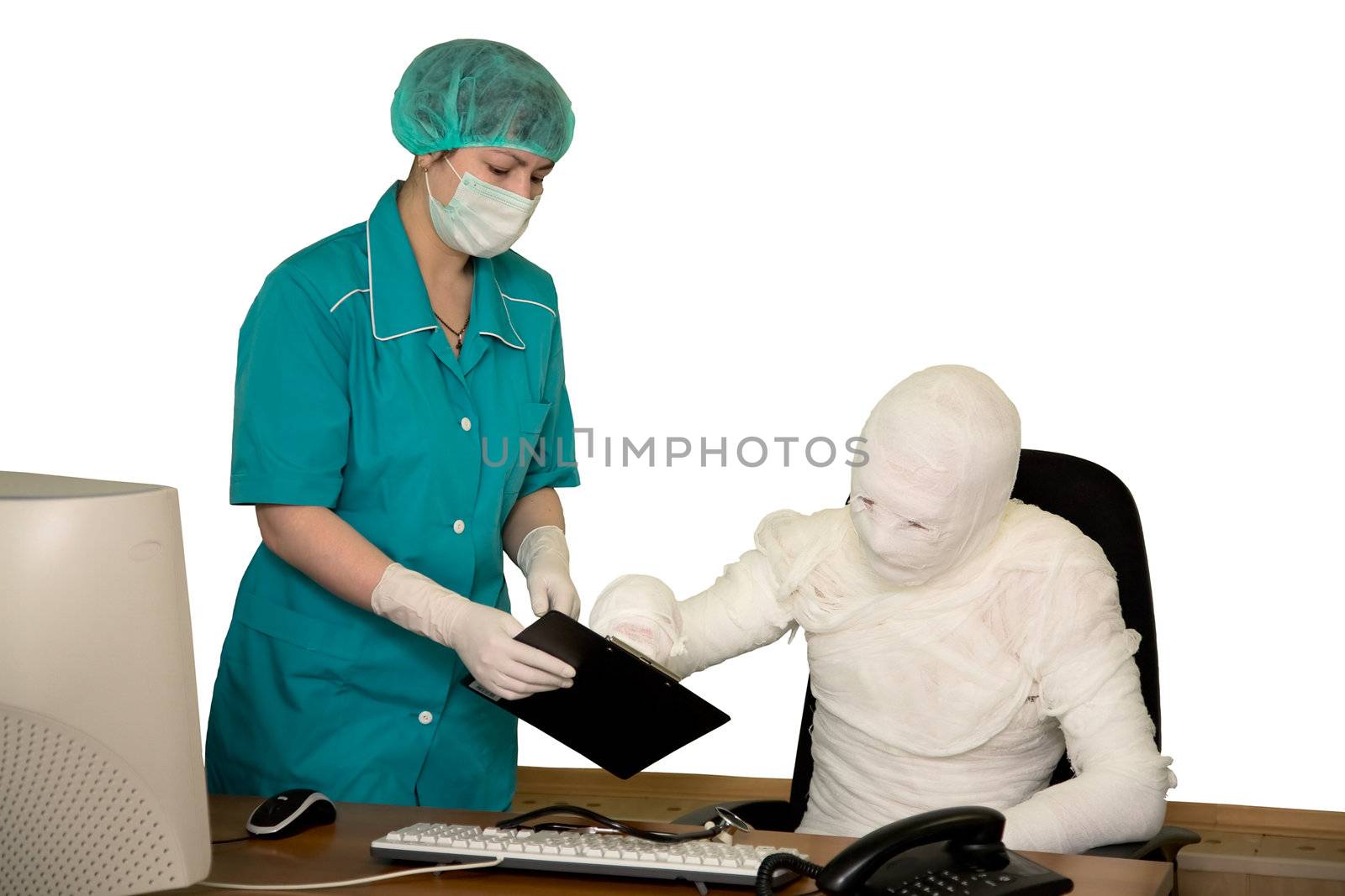 The bandaged boss and nurse in office