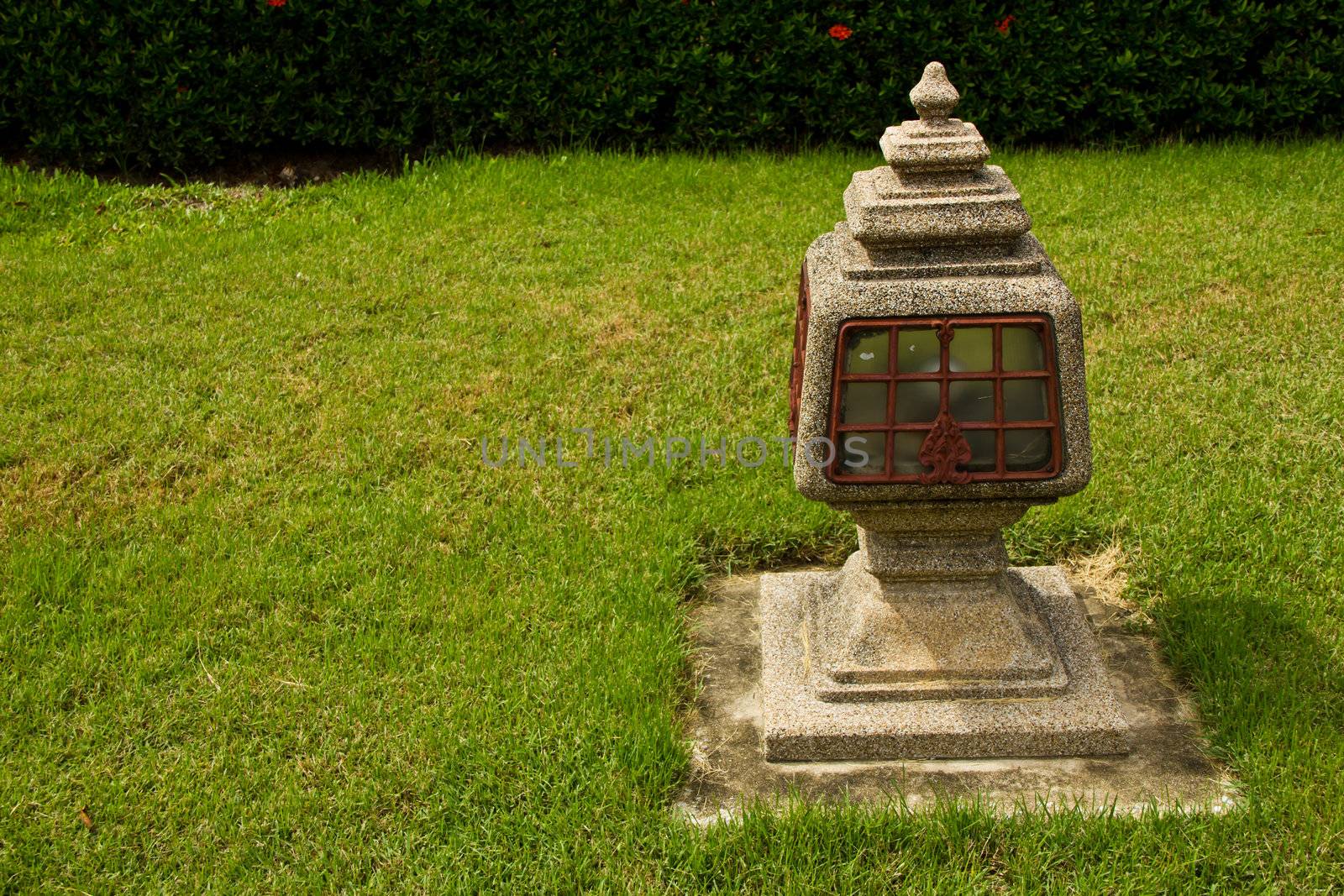 garden lamp thai art design