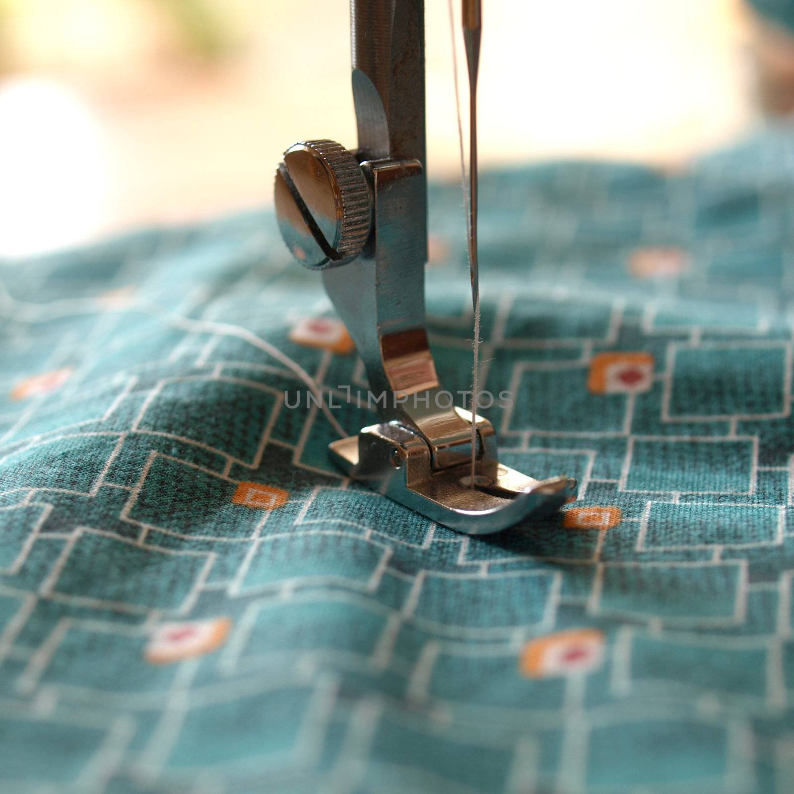 Sewing machine by claudiodivizia