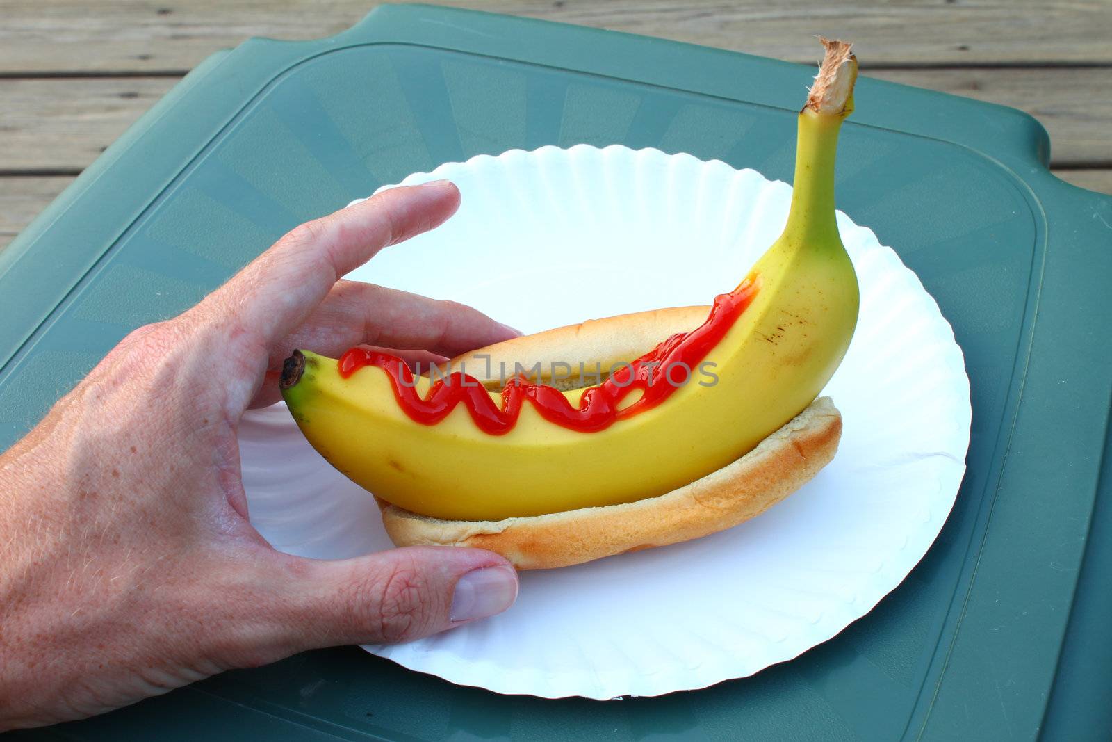 Strange food: Banana-dog with ketchup