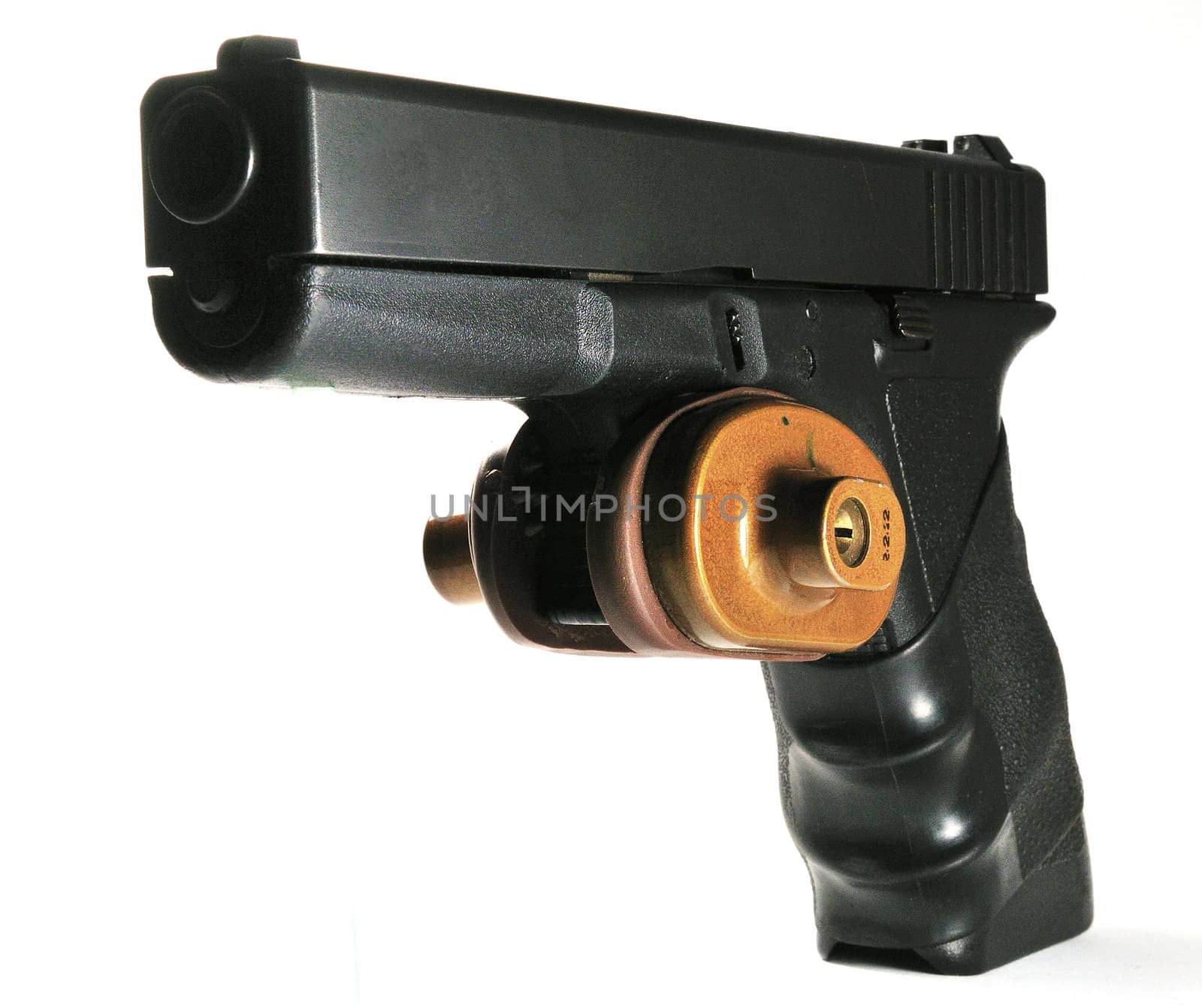 Semi-automatic handgun with trigger lock