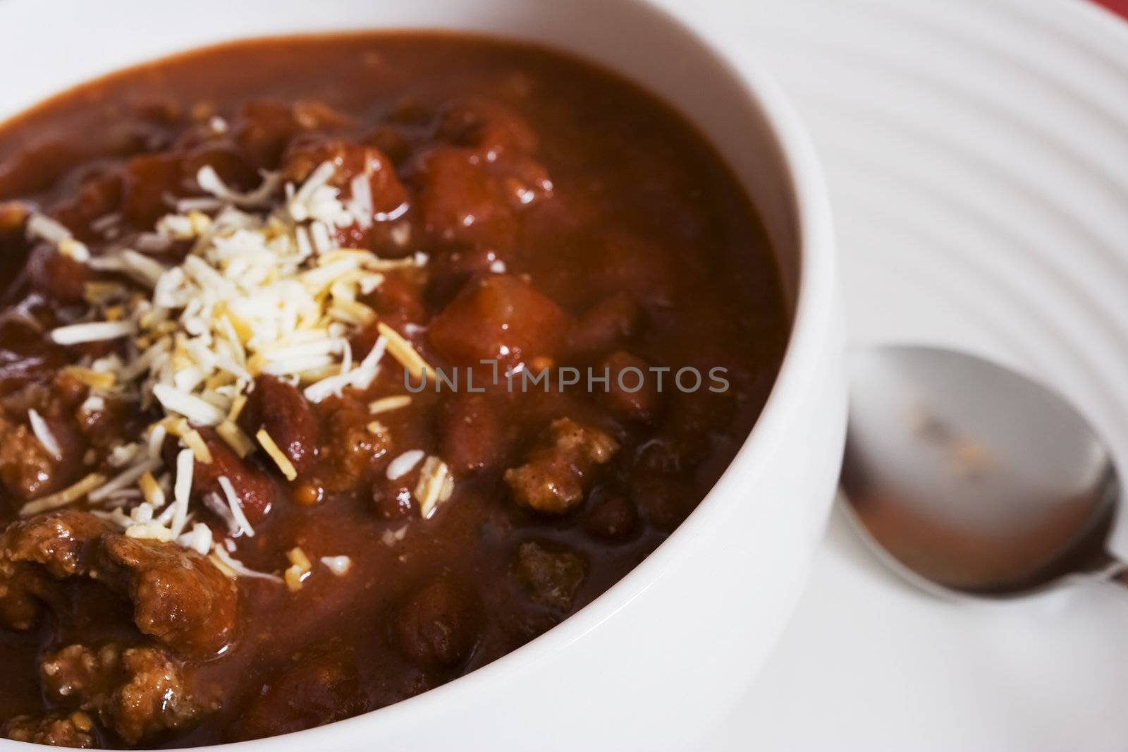 chunky homemade chili kidney beans tomatos and ground beef 