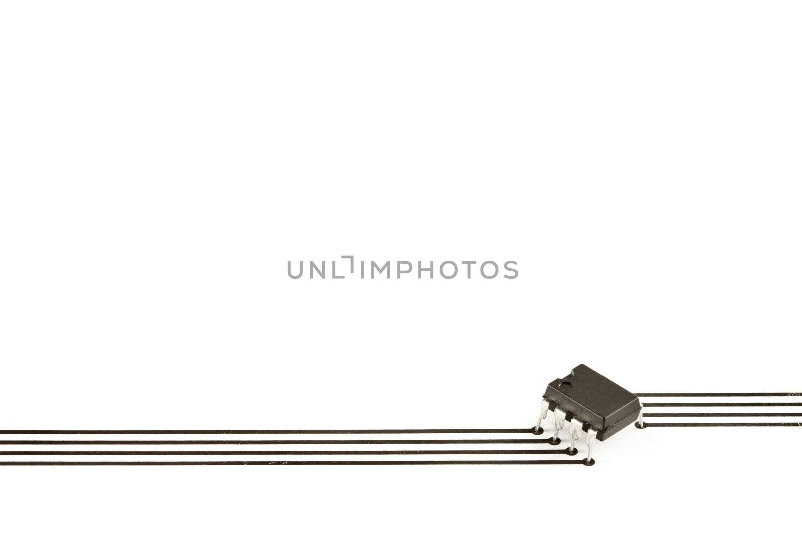 Design elements formed of an electronic chip and tracks printed on paper