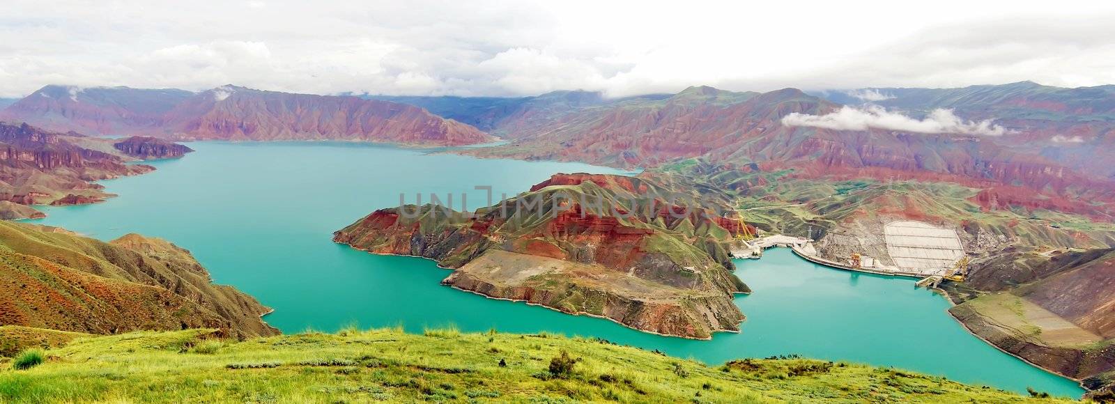 Yardang Landforms(wind erosion landform) and reservoirs by xfdly5