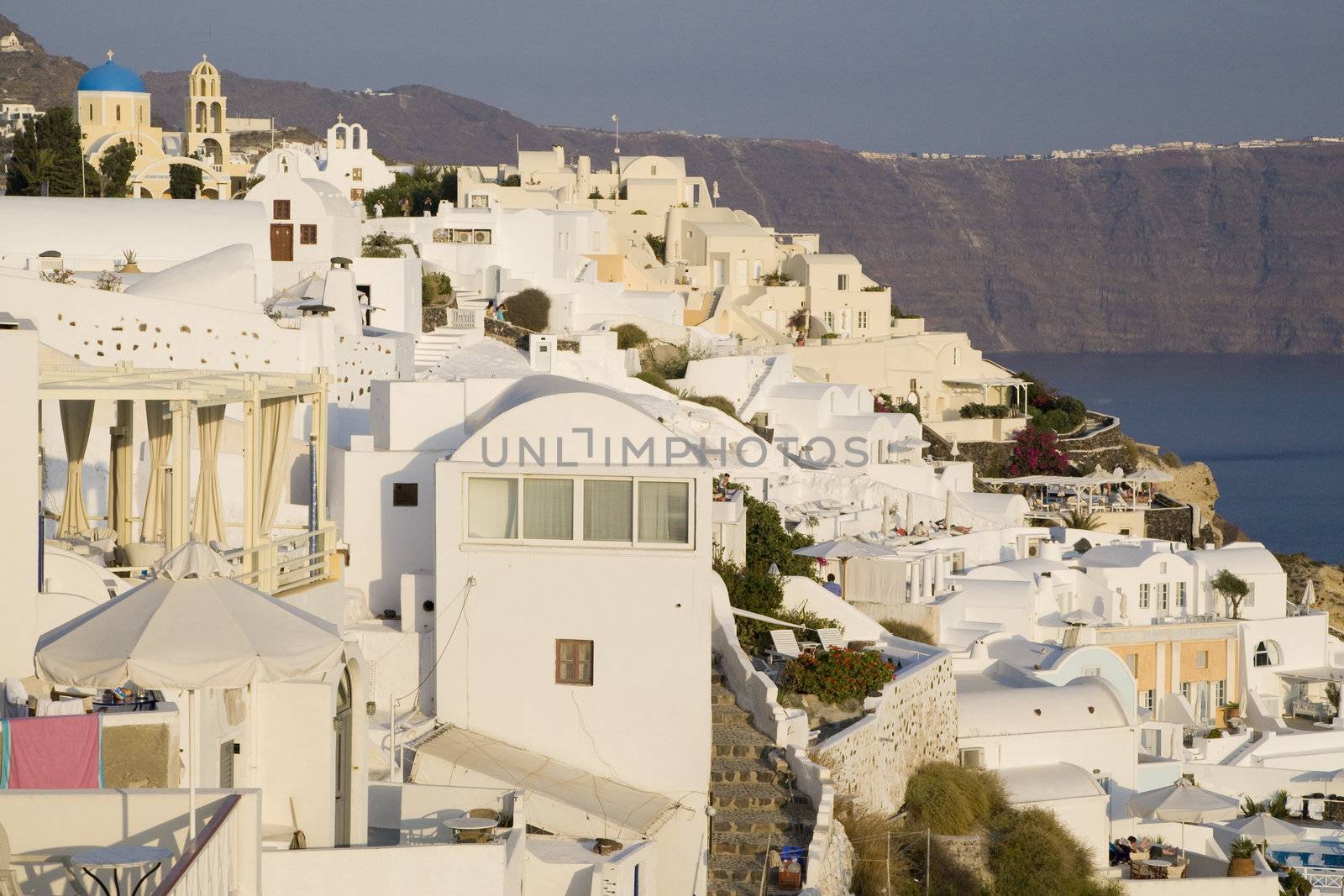 Santorini - Greece by MihaiDancaescu