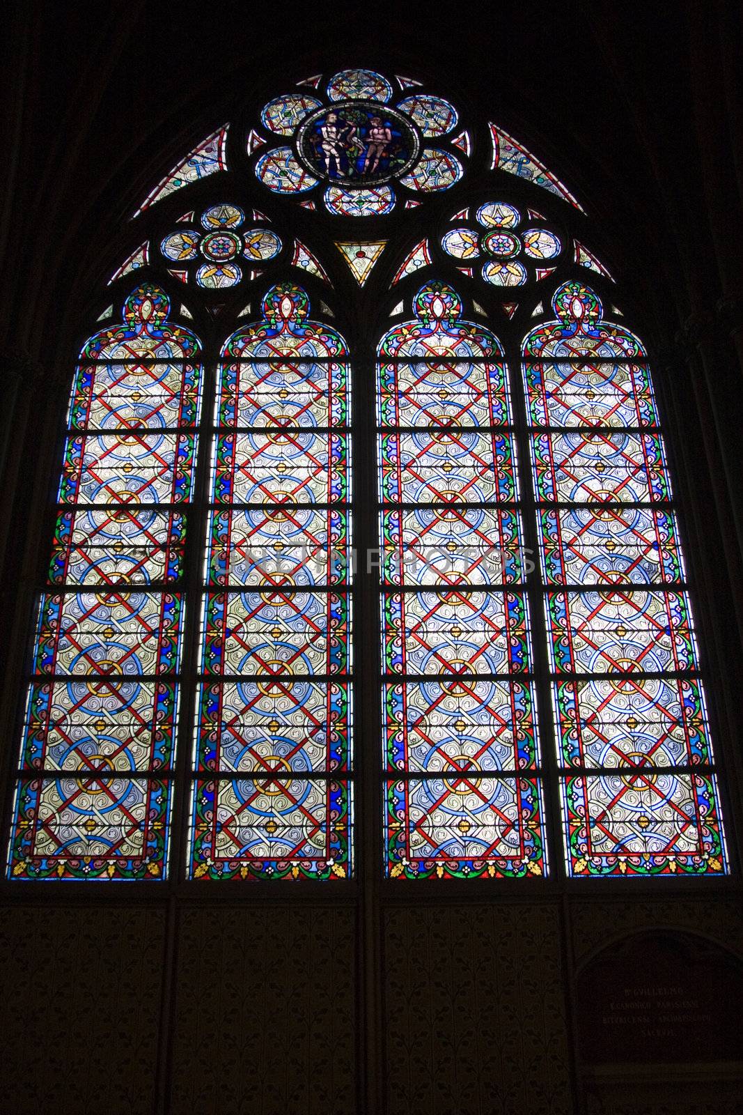 Stained glass window in Notre Dame de Paris, �le de la Cit�, Paris, France