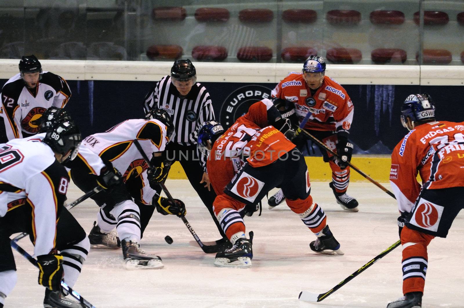 ZELL AM SEE; AUSTRIA - SEPTEMBER 4: Red Bull Salute Tournament Semifinal. Face off at the game between SC Bern and Eisbaeren Berlin (Result 1-5) on September 4, 2010.