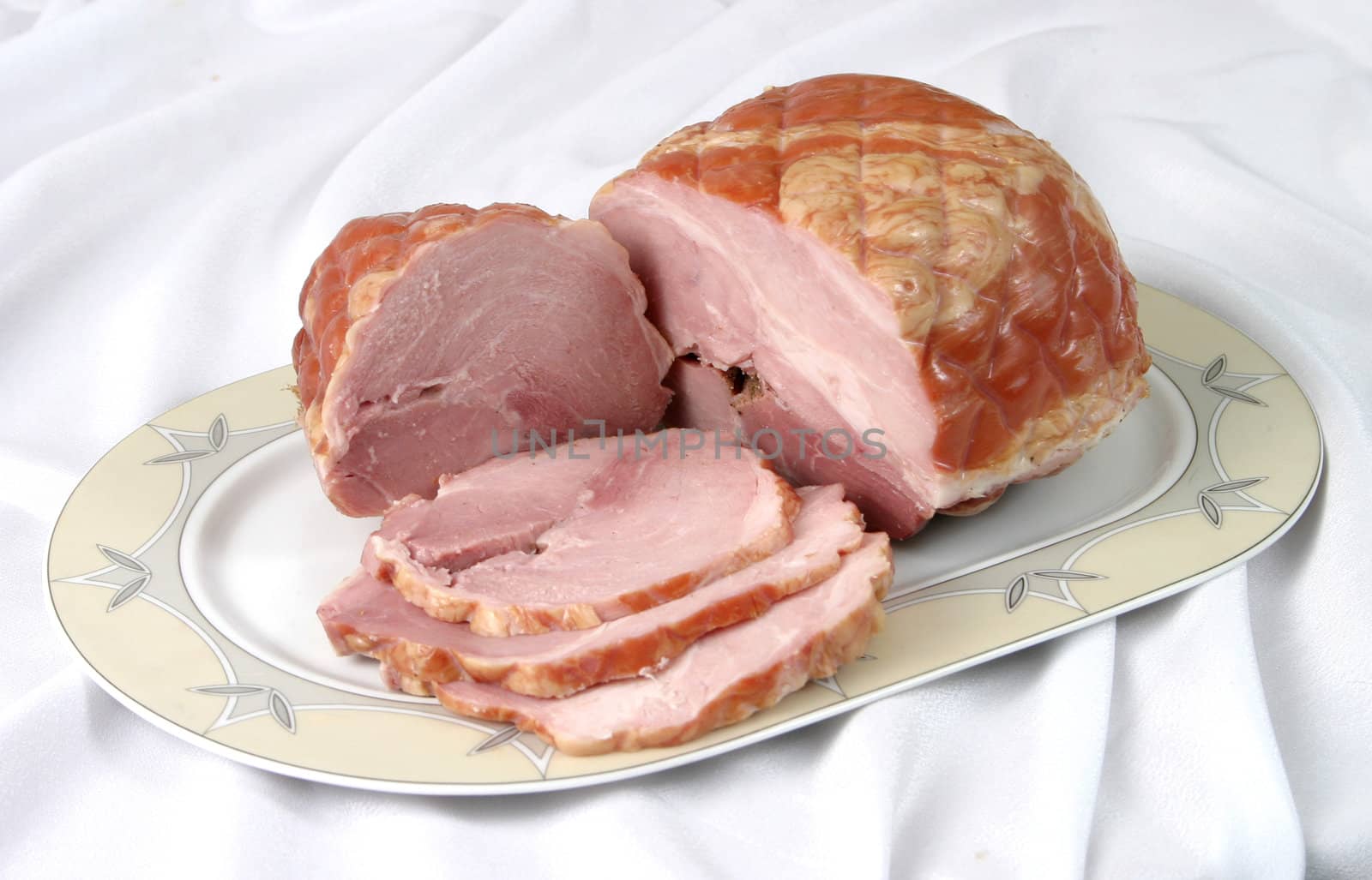 Slices of smoked pork bacon