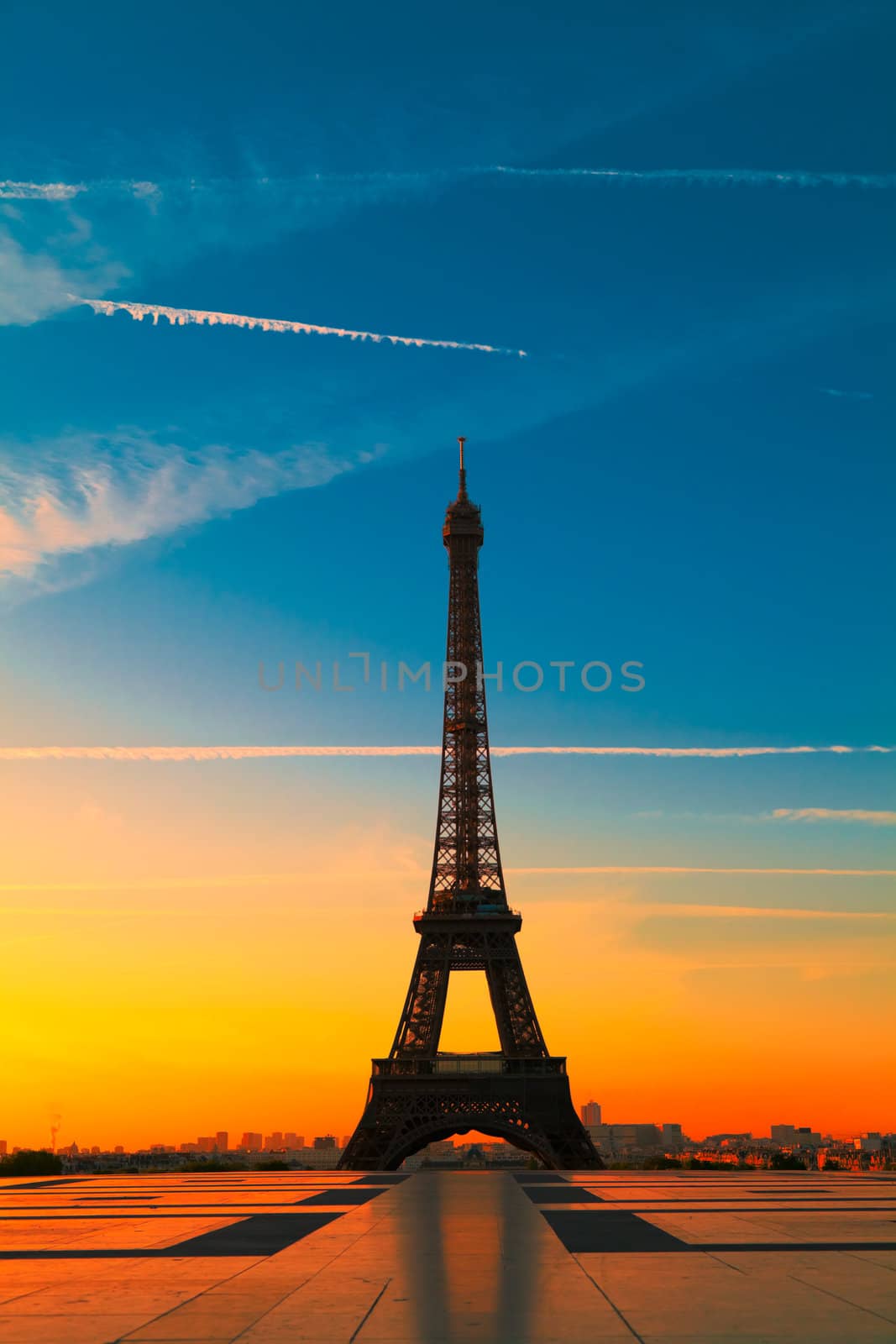 The Eiffel Tower in Paris at dawn