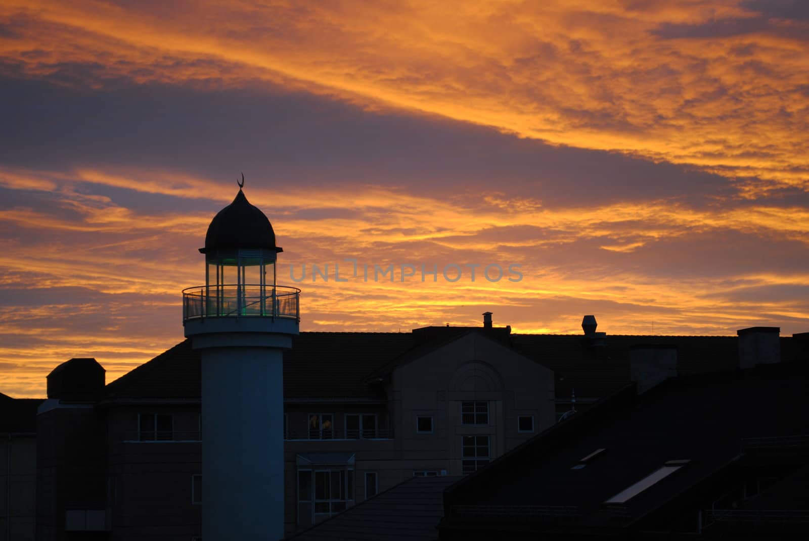 An Oslo mosque at sundown.