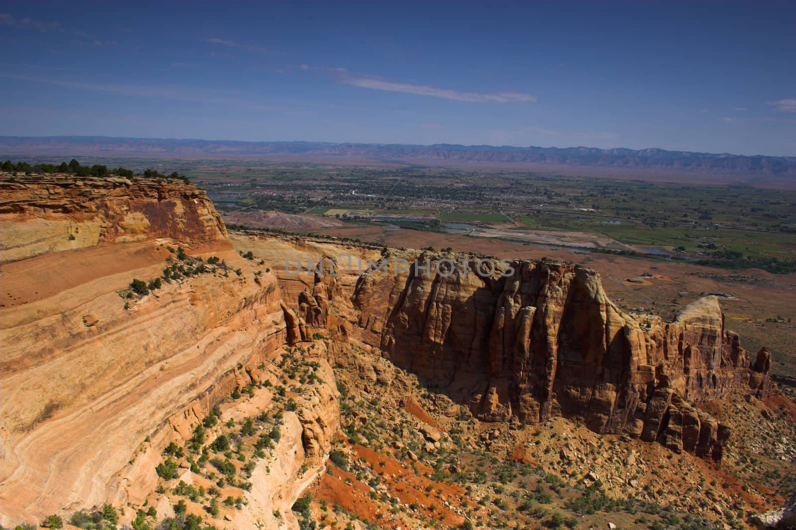 Landscapes of Colorado National Monument and surroundings