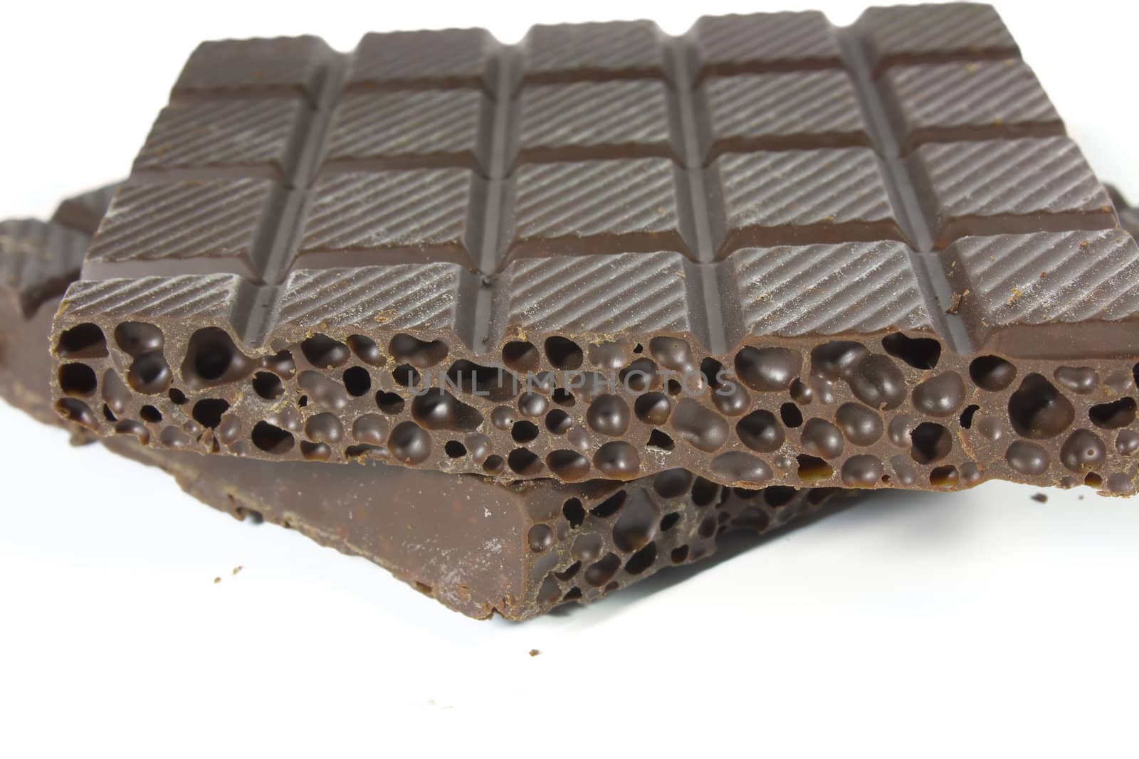 Porous chocolate by Dikar