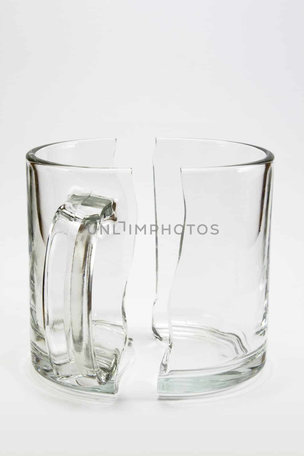 broken glass cup by esterio
