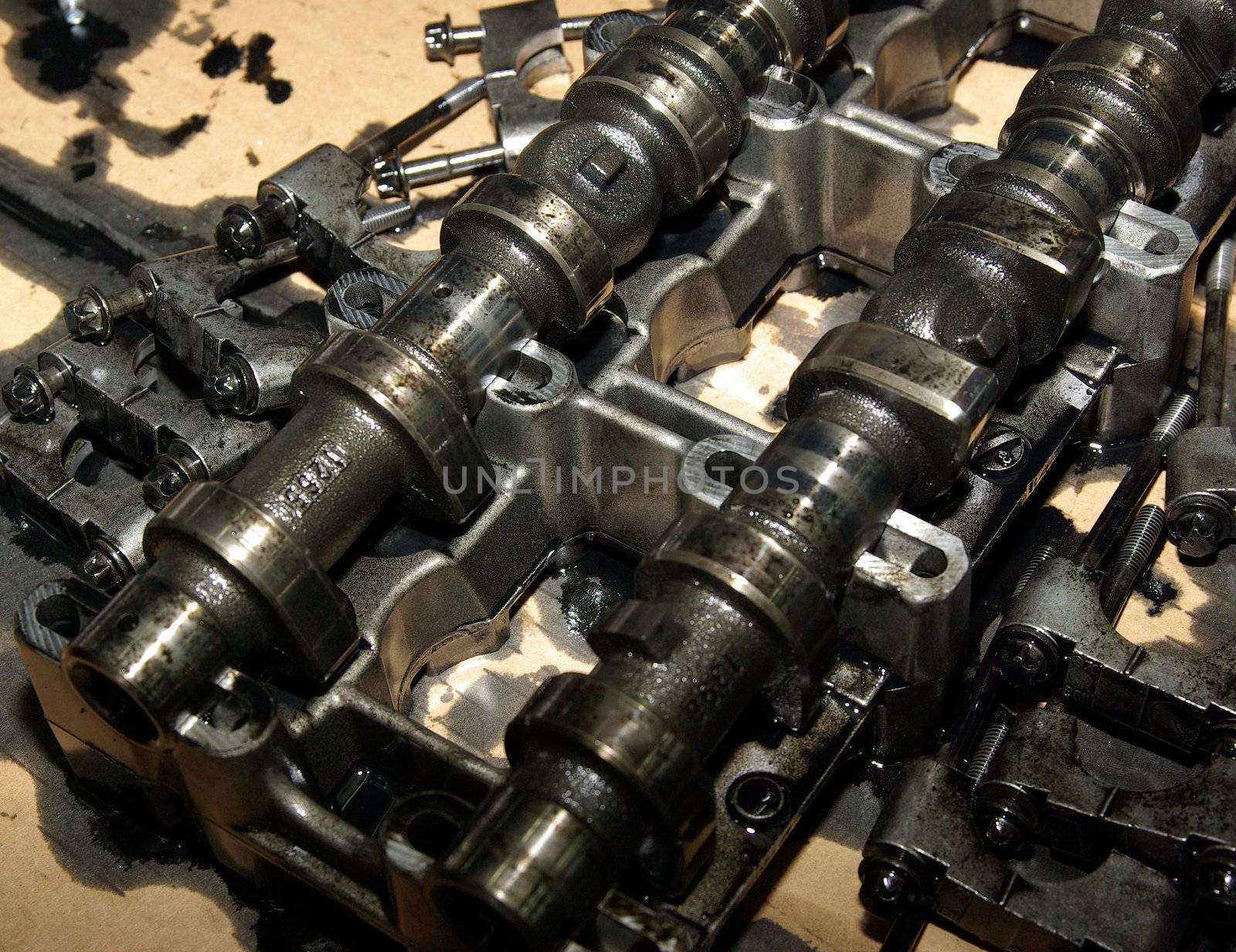 Truck camshaft