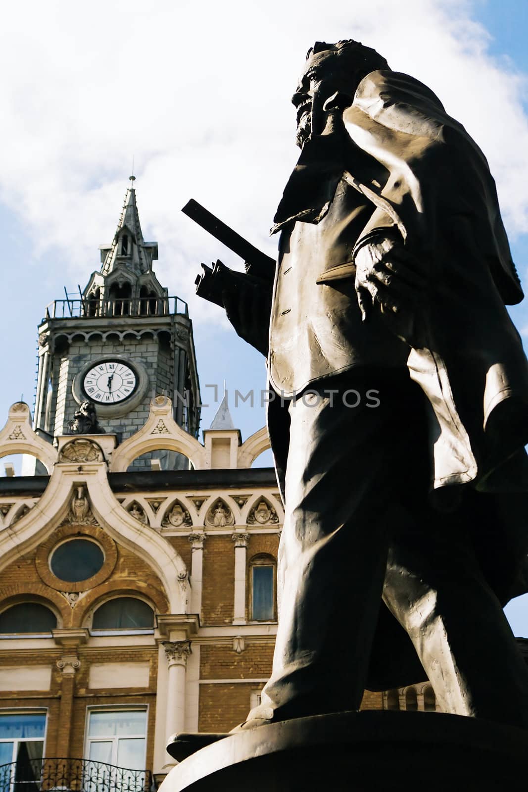 Monument to engineer Shuhovu on a parkway ring in Moscow.