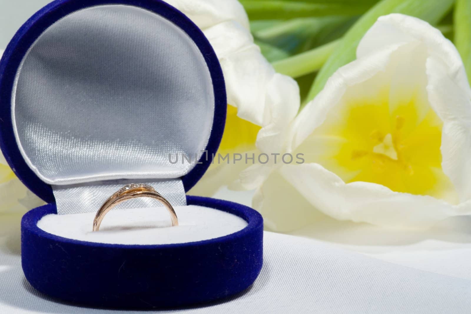 Gold ring with tulip. Gift.