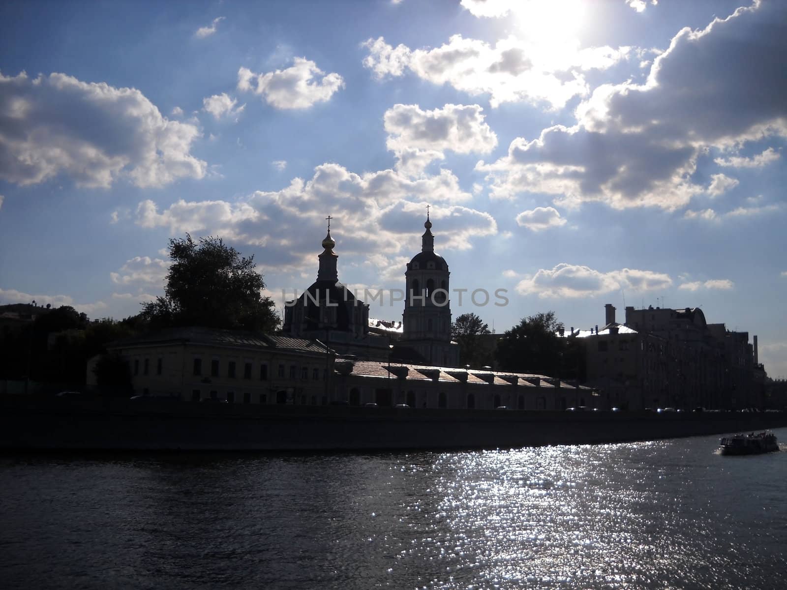 Church; Pokrovsk; a cathedral; Moscow; summer; a temple; Christianity; red; the area; domes; a monument     