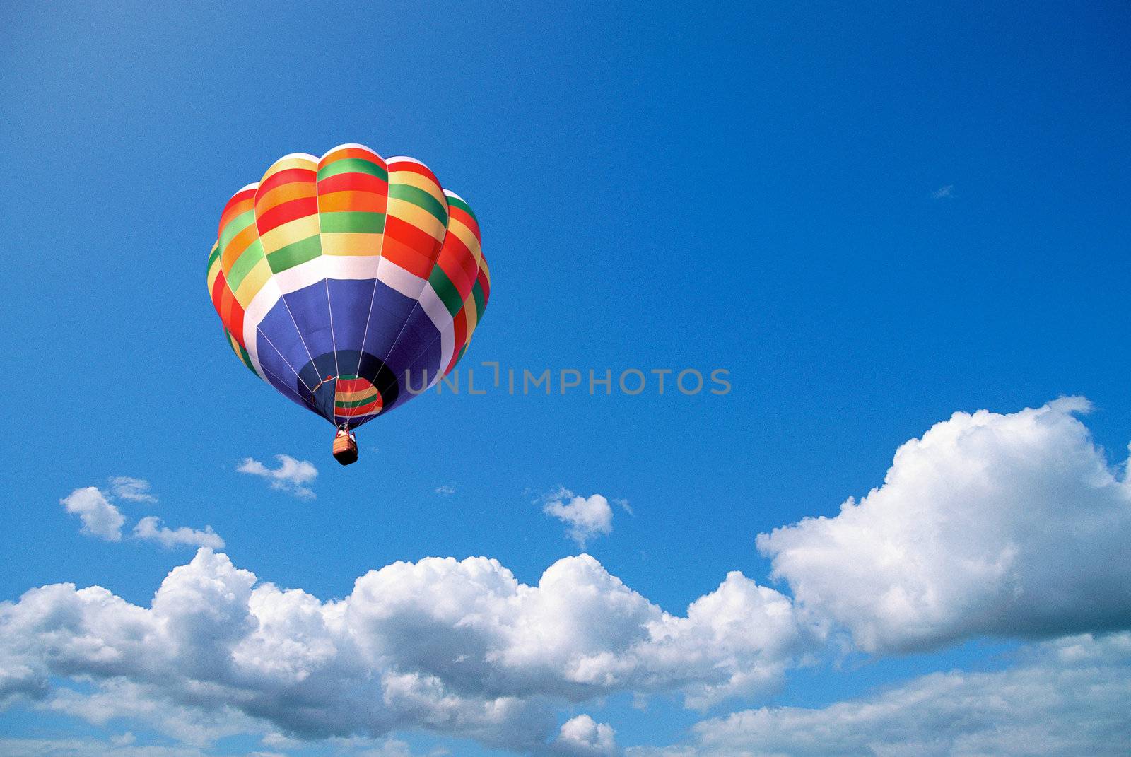 Hot air balloon by Riviera