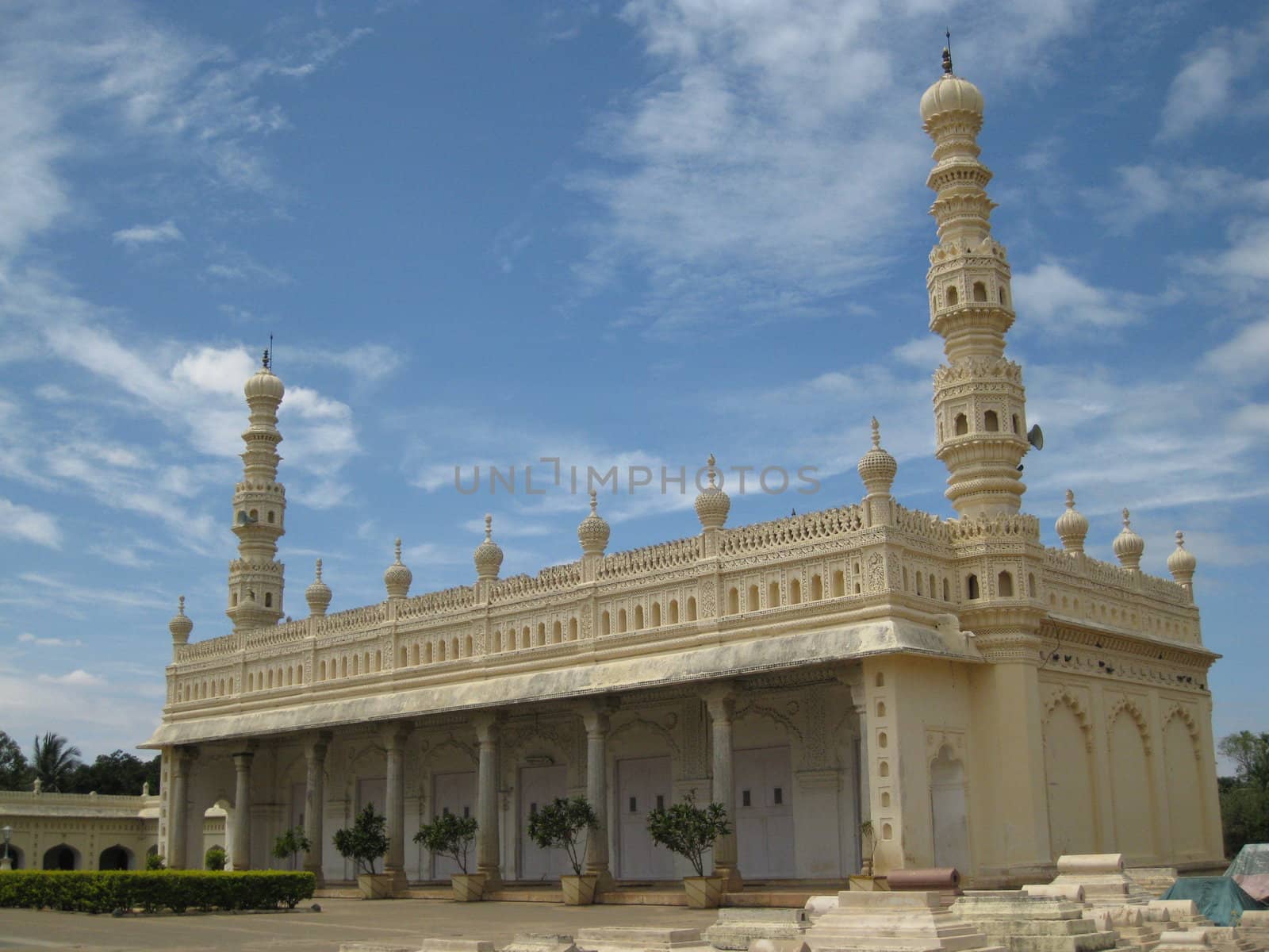 Mosque by Tipu Sultan's Tomb, Mysore, India by colinelves