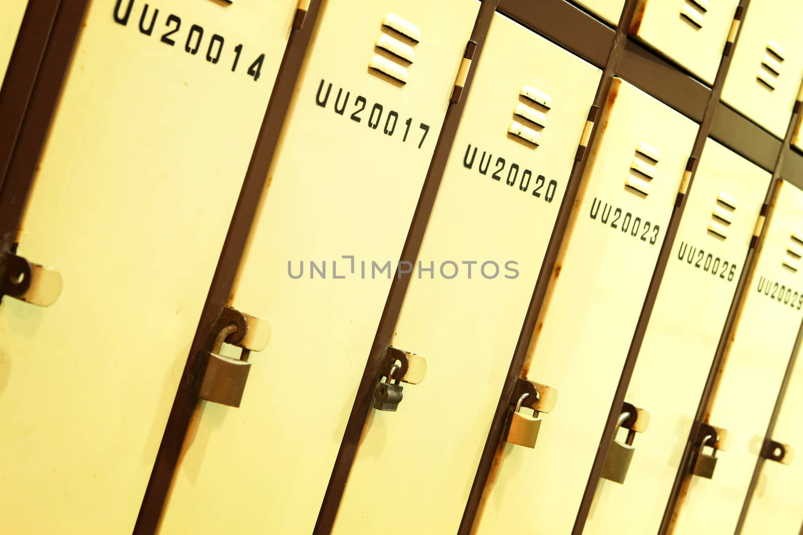 locker in school