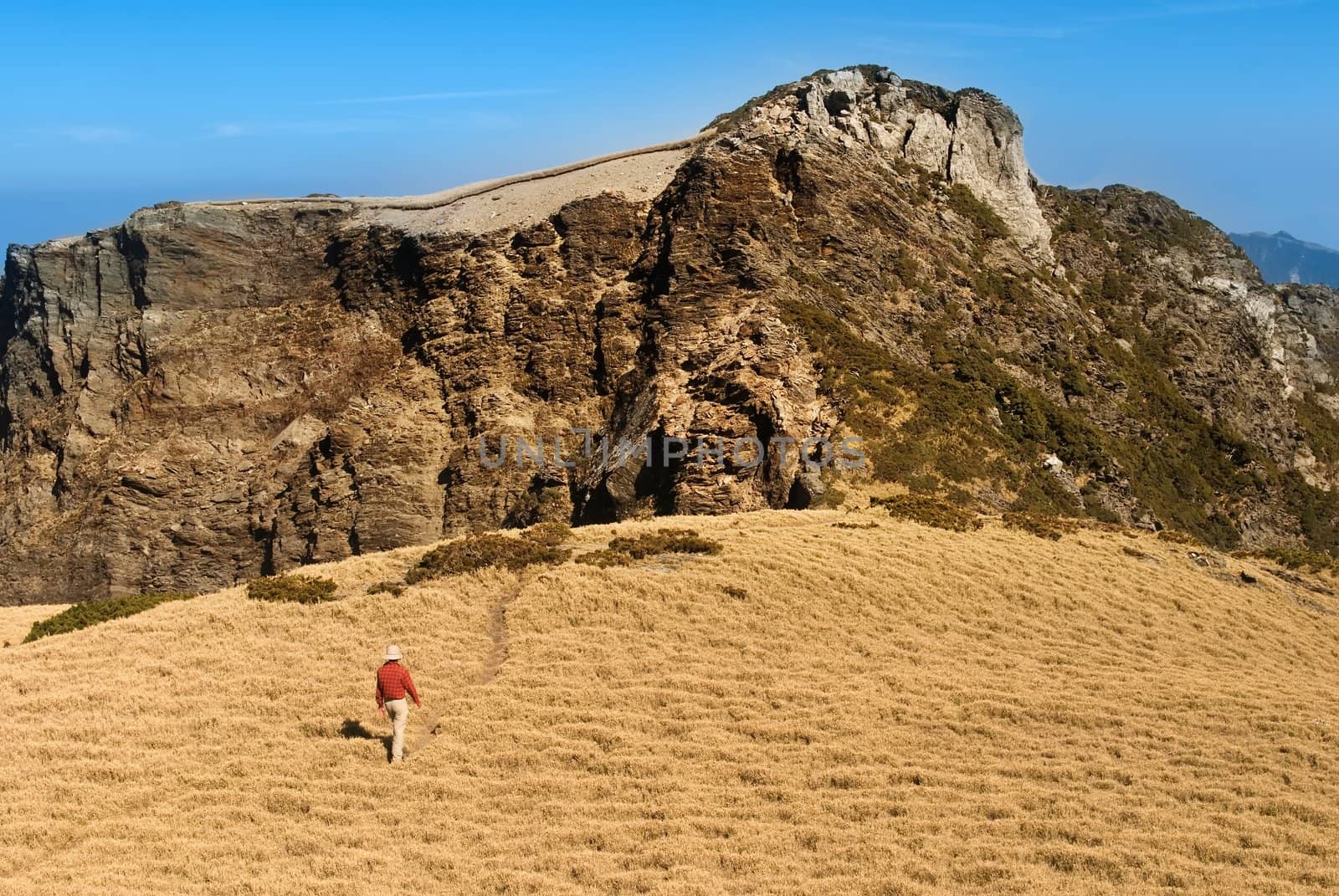 The dangerous rocky ravine in the high mountain.