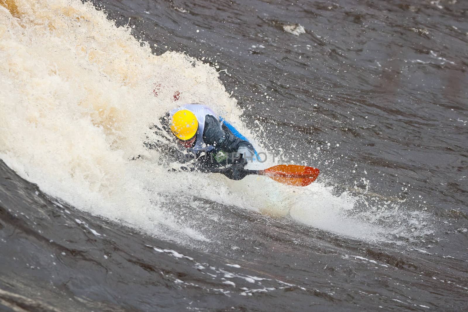 Kayak freestyle on whitewater, Russia, Msta, may 2010