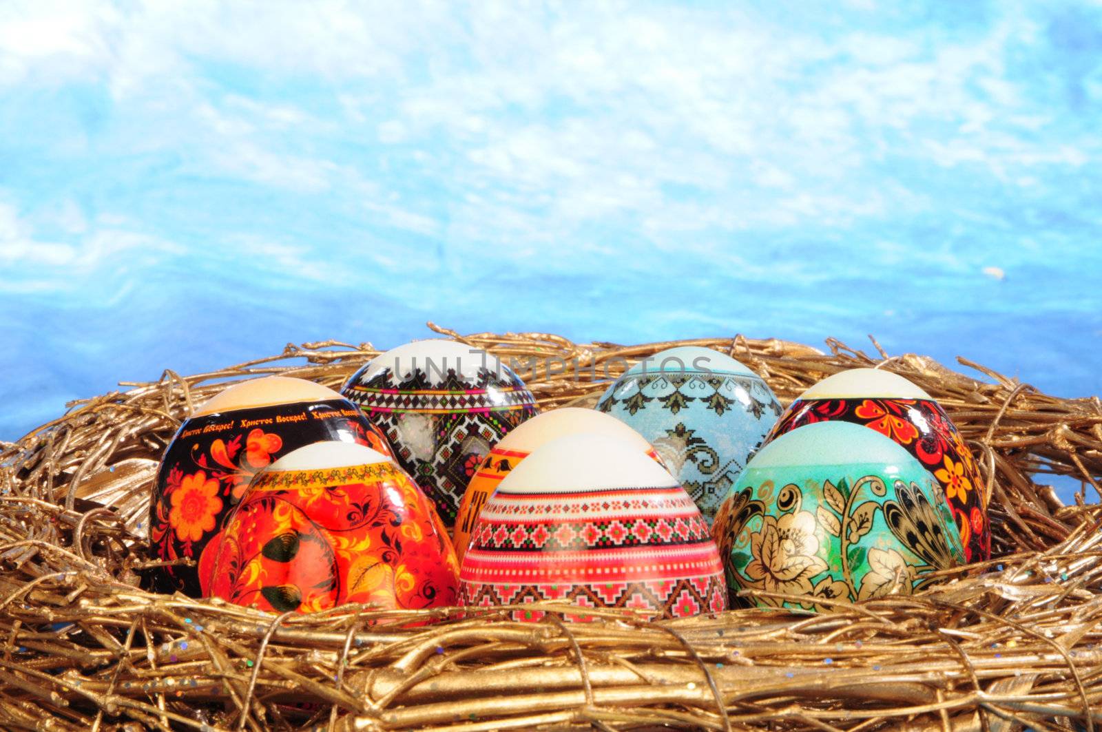 brush painting eggs by dyoma