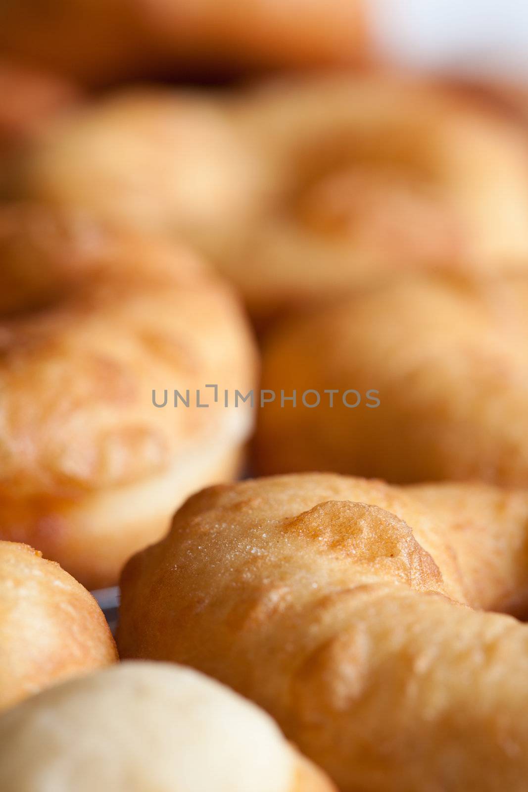 Doughnut closeup by Fotosmurf